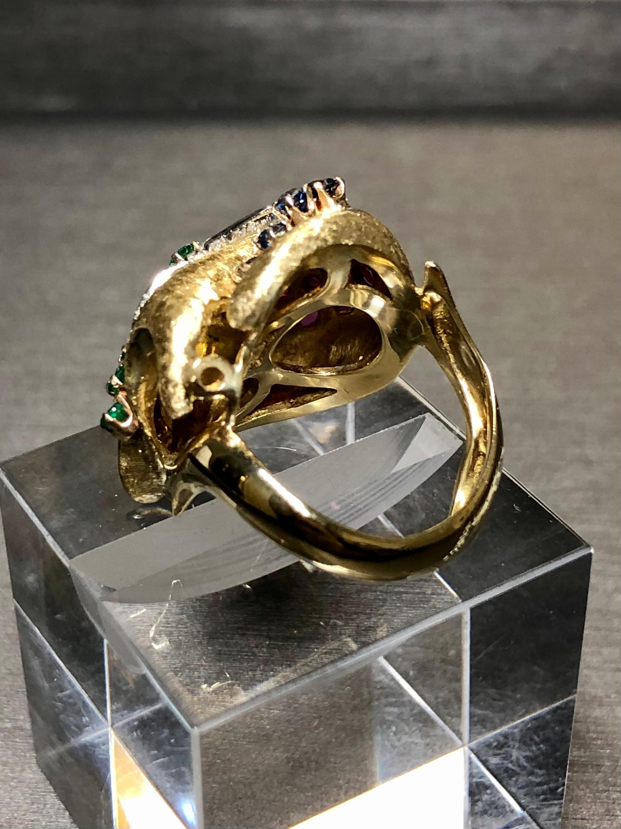 Vintage 18K SPITZER FURMAN Diamond Ruby Emerald Sapphire Freeform Cocktail Ring In Good Condition For Sale In Winter Springs, FL