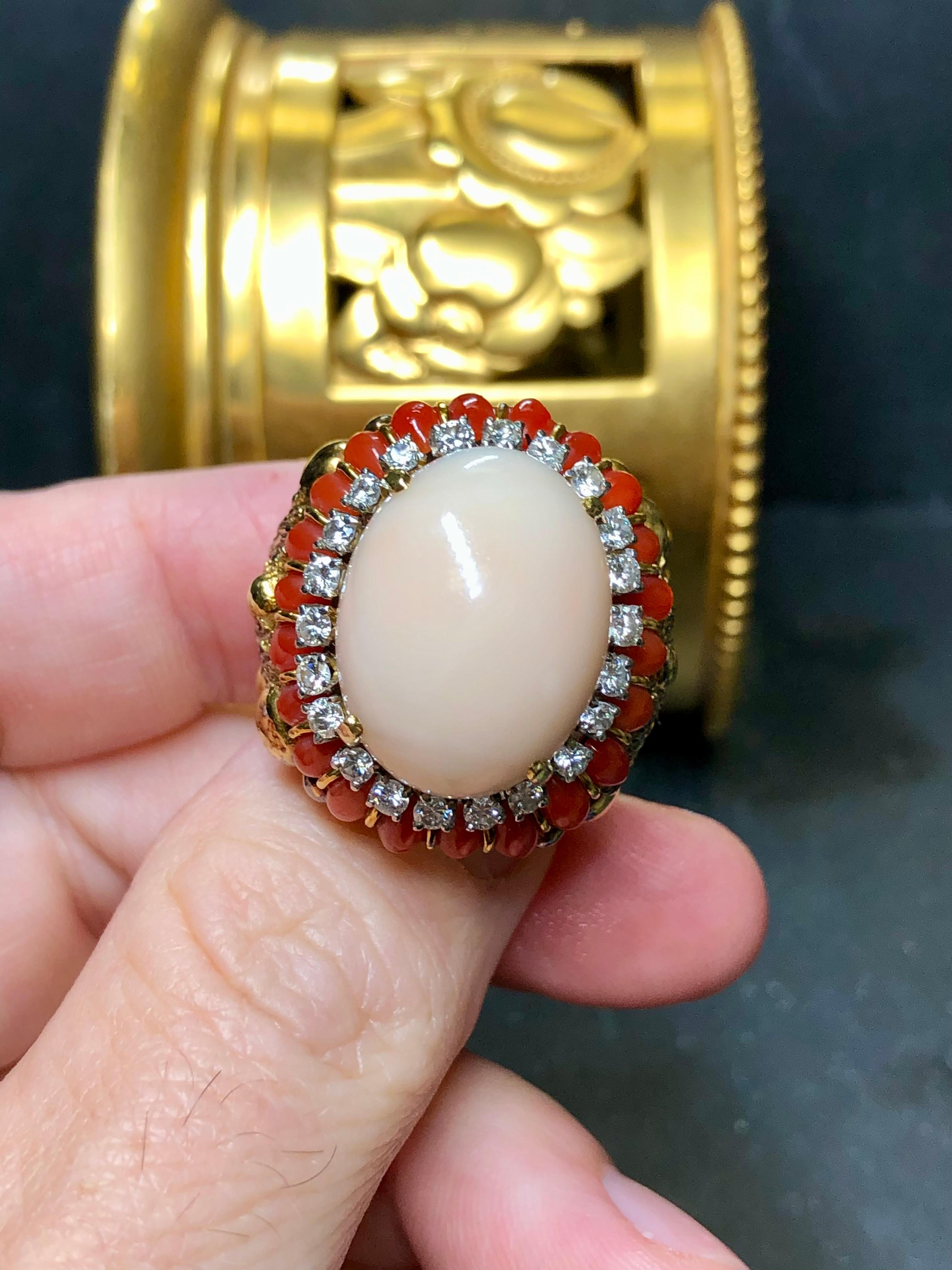 Vintage 18K Textured Red + Angel Skin Coral Cabochon Diamond Dome Cocktail Ring In Good Condition For Sale In Winter Springs, FL
