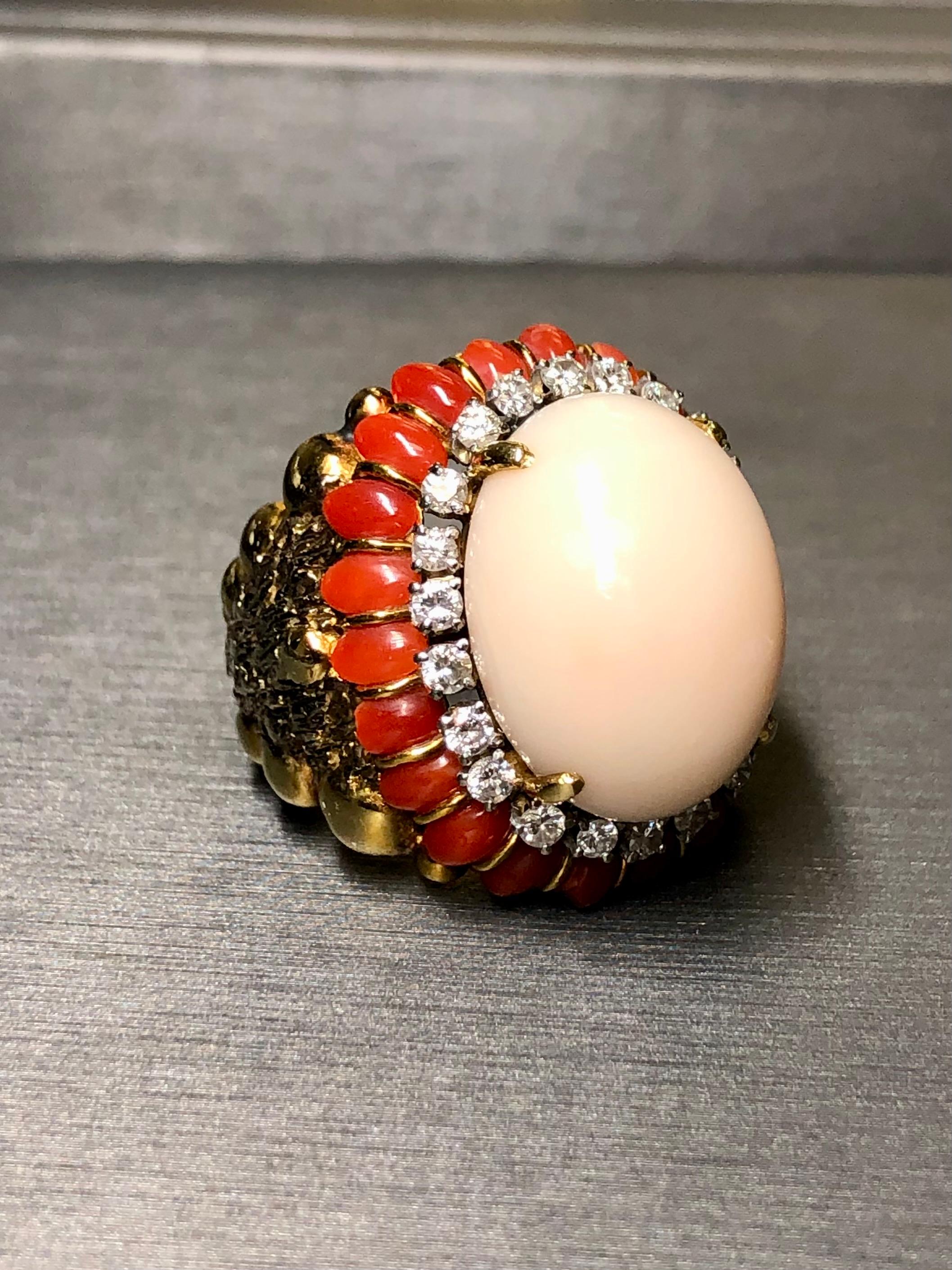 Vintage 18K Textured Red + Angel Skin Coral Cabochon Diamond Dome Cocktail Ring For Sale 2