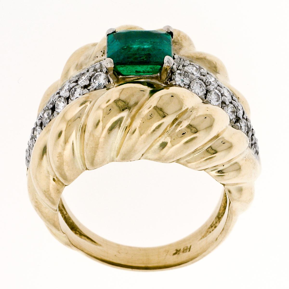 Vintage 18K TT Gold 2.29ctw GIA Colombian Emerald & Diamond Cocktail Ring For Sale 3