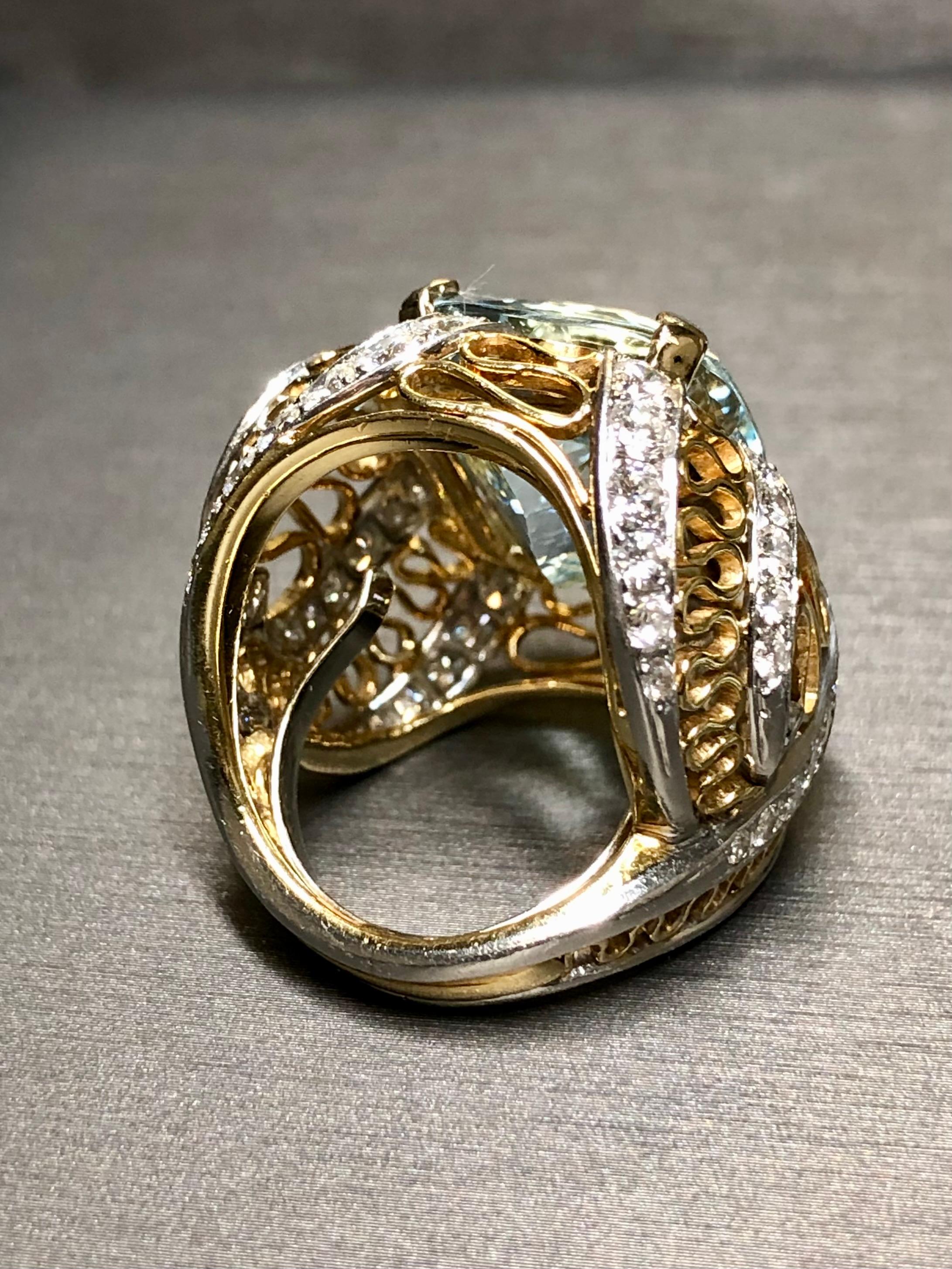 Vintage 18K Two Tone  Cushion Aquamarine Diamond Large Cocktail Ring 23.10cttw For Sale 2