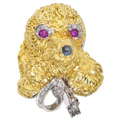 Broche de perro caniche vintage 18k bicolor diamante zafiro y rubí