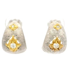 Vintage 18k Two Tone Gold 0.10ctw Diamond Engraved Textured Cuff Earrings