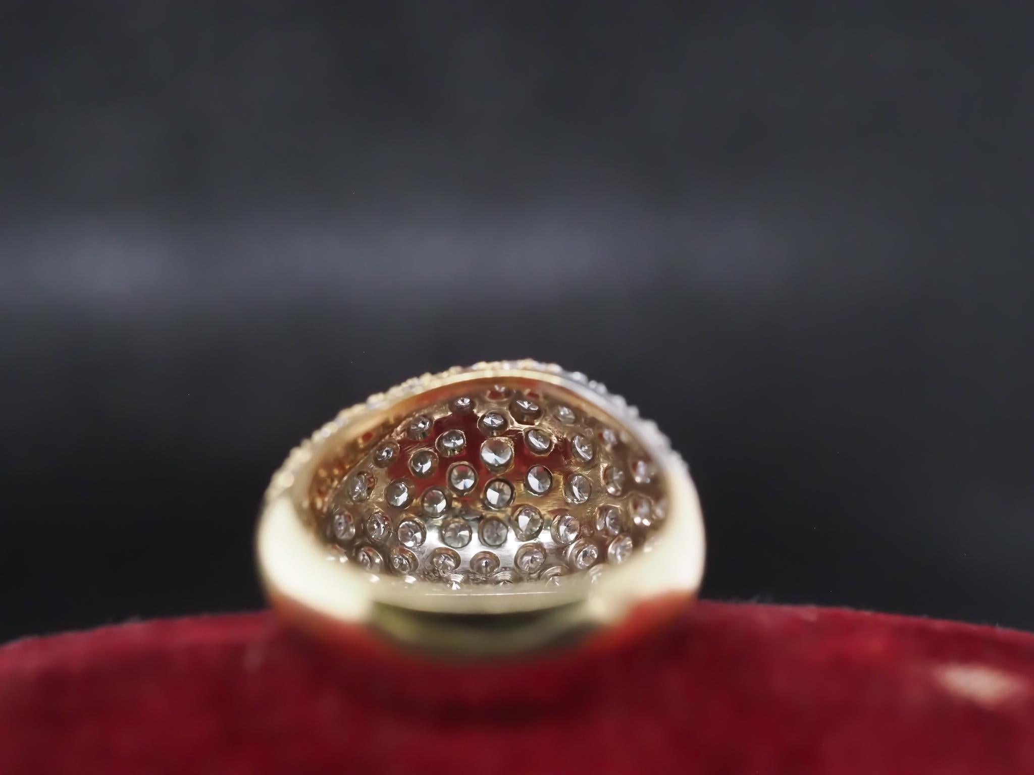 Vintage 18K Two Tone Gold Diamond Swirl Ring For Sale 4