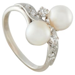 Vintage 18K White Gold 0.16ct Diamond and Pearl Bypass Ring MF04-062625