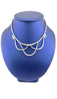 Vintage 18k White Gold 14CT Round Baguette Diamond Fancy Cocktail Necklace
