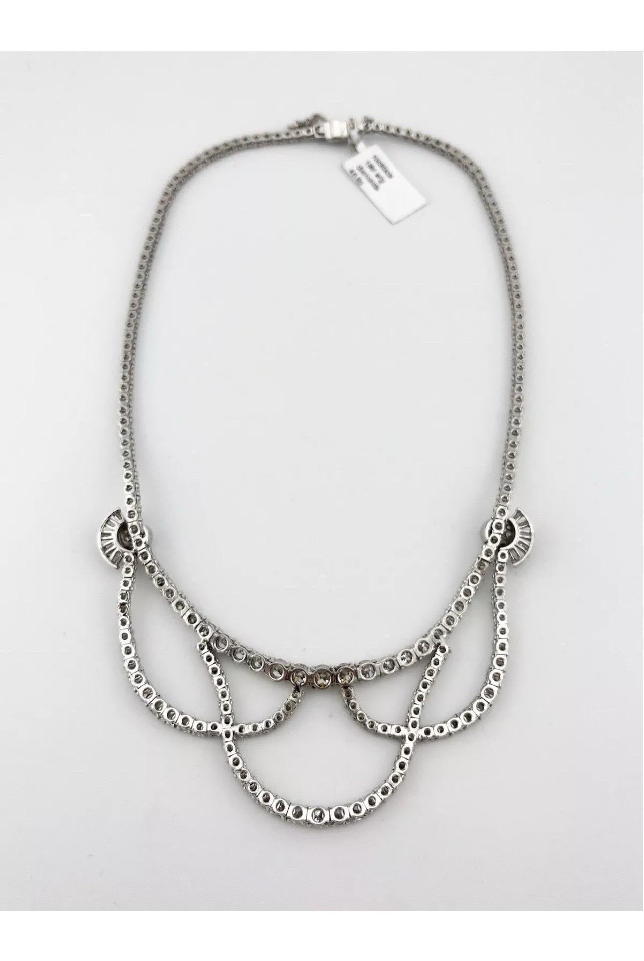 Collana da cocktail vintage in oro bianco 18 carati con diamanti tondi a baguette 14 carati in vendita 4