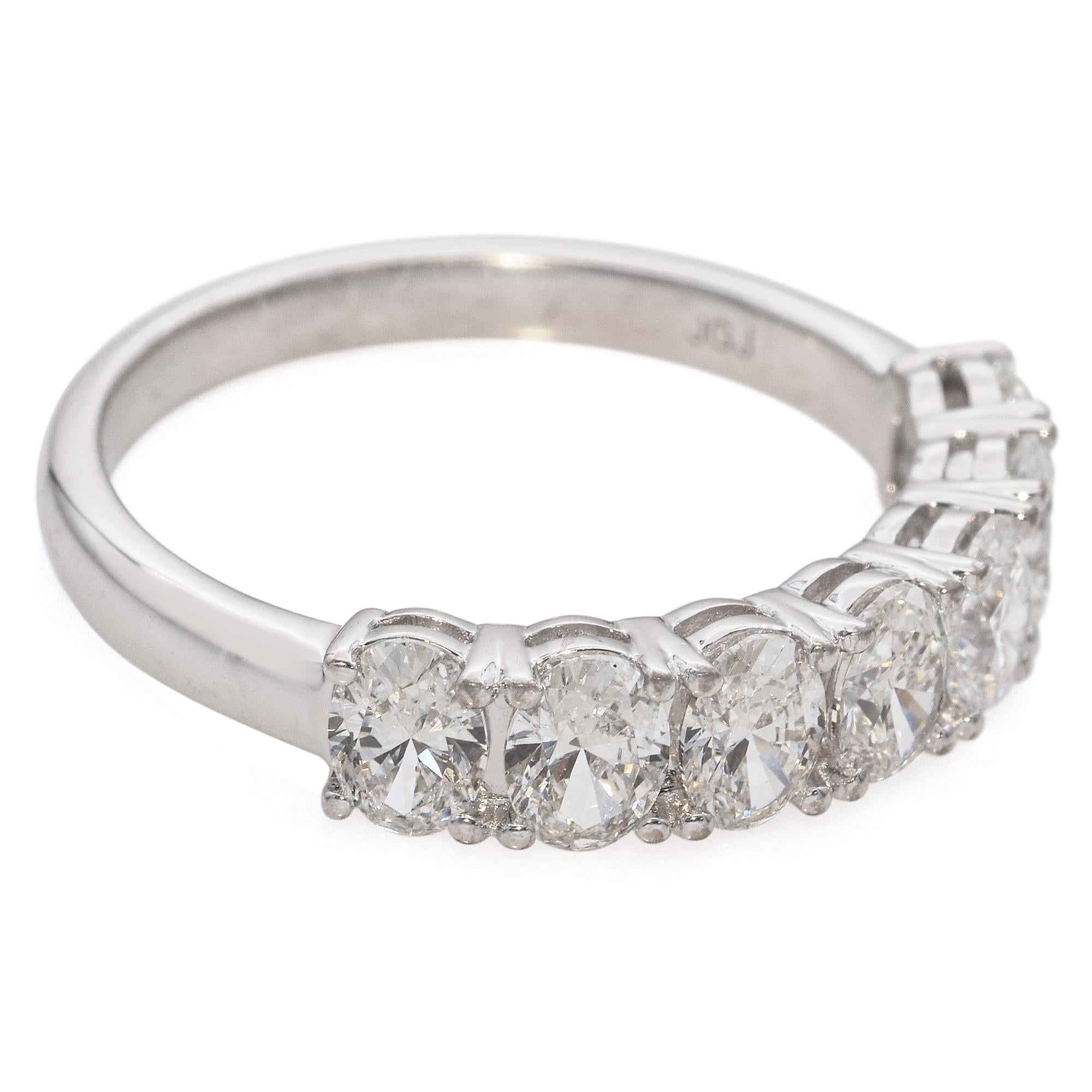 Vintage 18k White Gold 1.54tcw Oval Diamond Semi Eternity Band For Sale 1