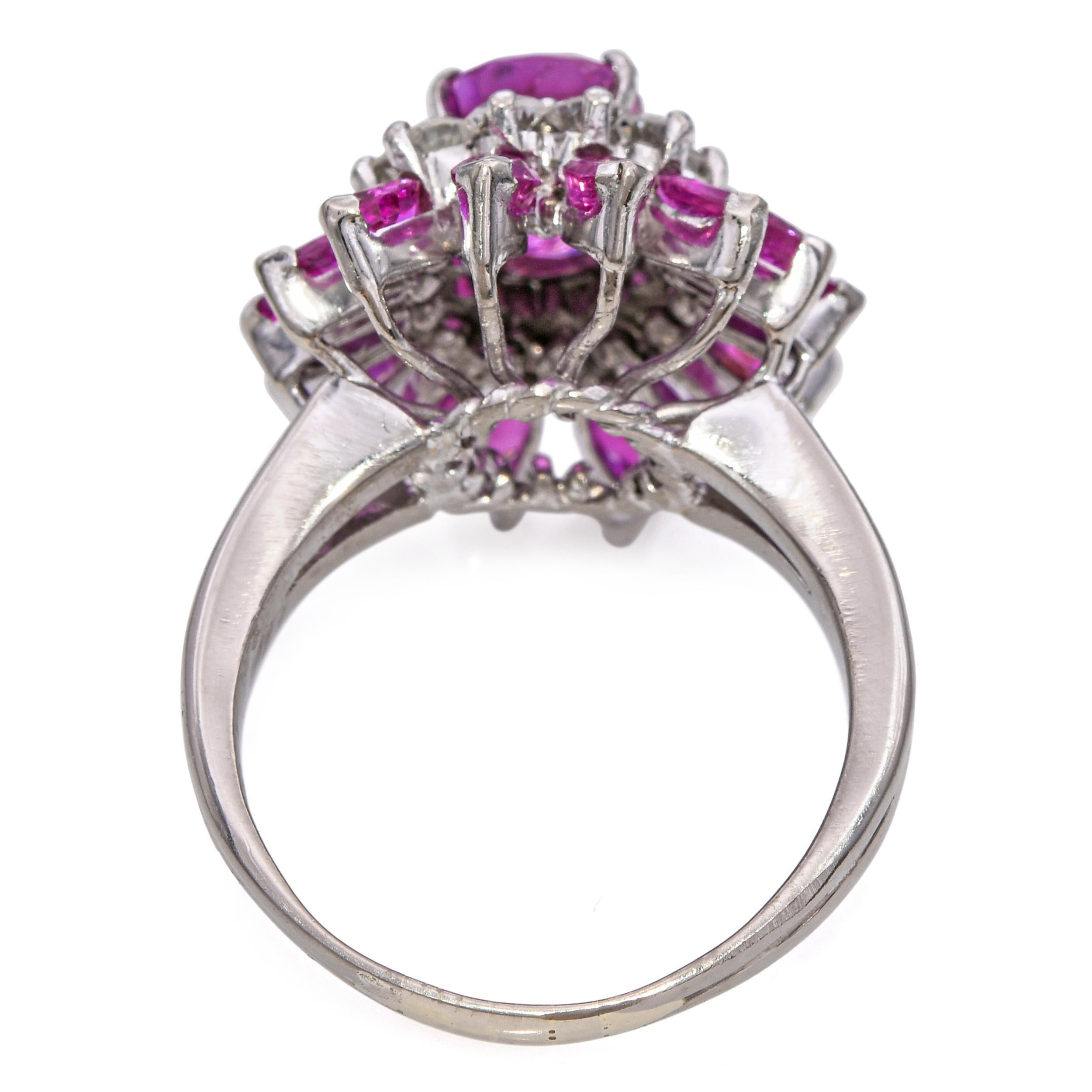 Vintage 18k Weißgold 2,51ct Vivid rötlich-rosa Saphir & Diamant Ring Damen im Angebot