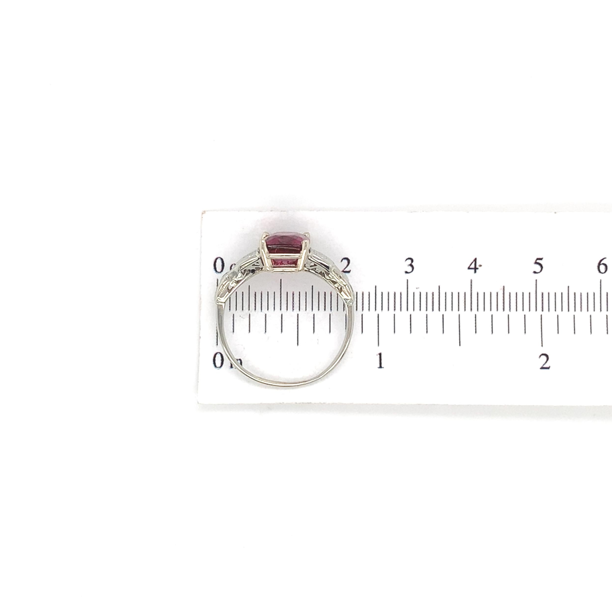 Vintage 18K White Gold 3.02 carat Garnet Ring size 8.5 For Sale 4