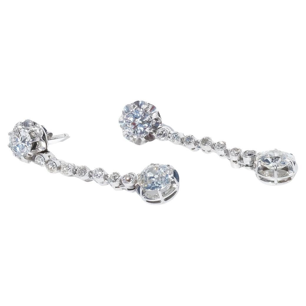 Vintage 18K Weißgold und Diamant Ohrringe im Angebot