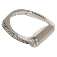 Vintage 18k White Gold and Diamonds Ring Made Year 1976