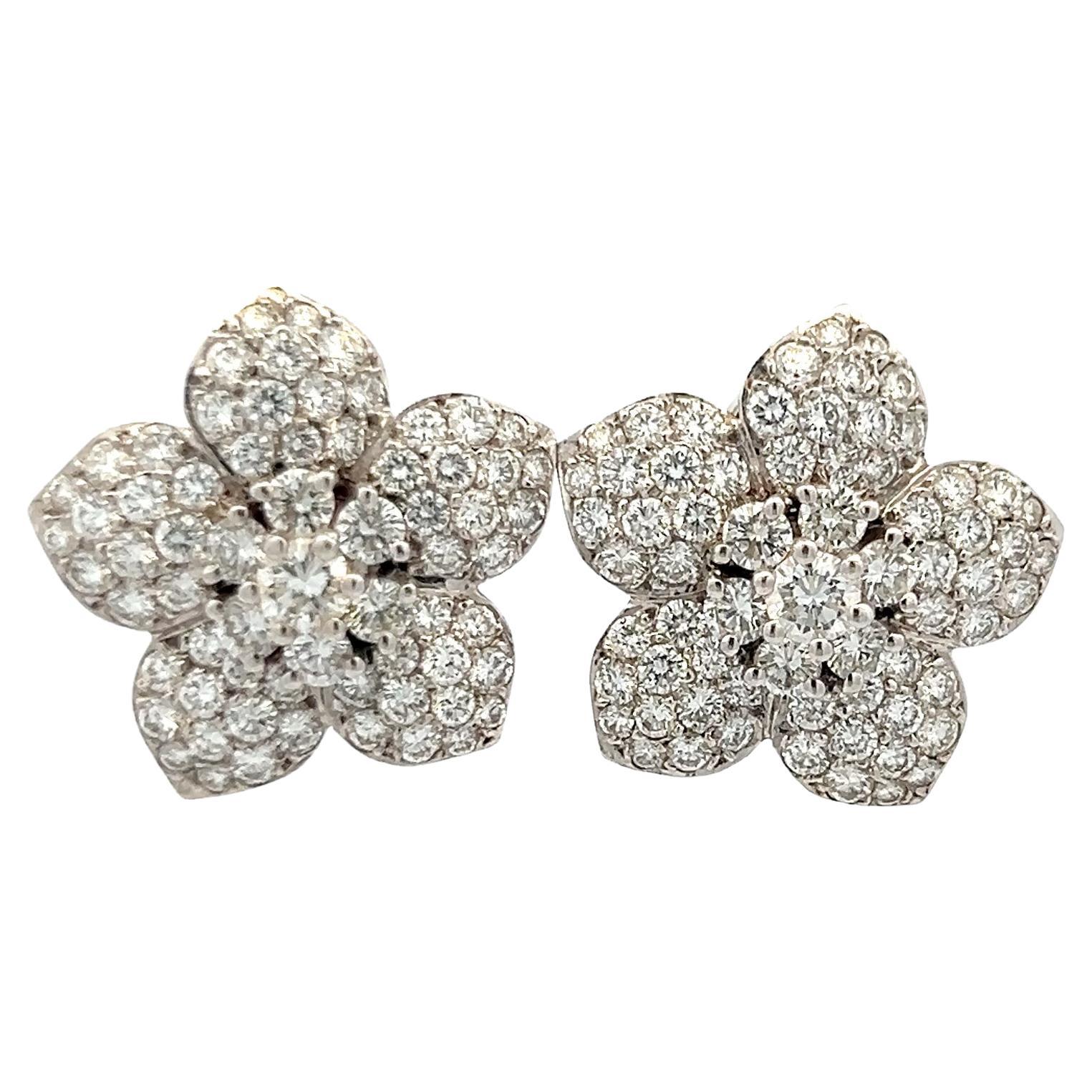 Pendientes vintage de clip de oro blanco de 18 quilates con diamantes redondos de 4 quilates