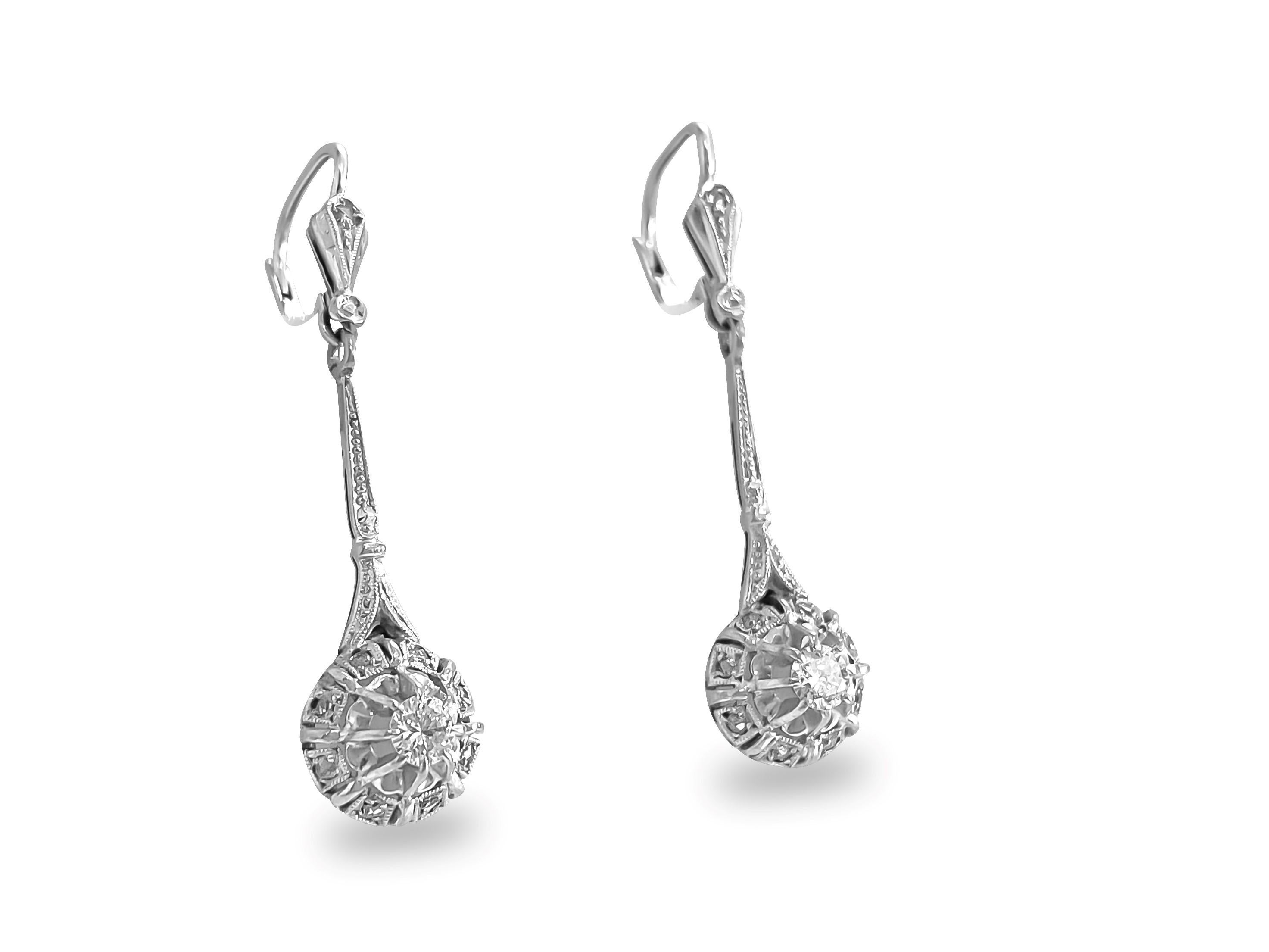 Art Deco Vintage, 18k White Gold & Diamond Dangle Earrings For Sale
