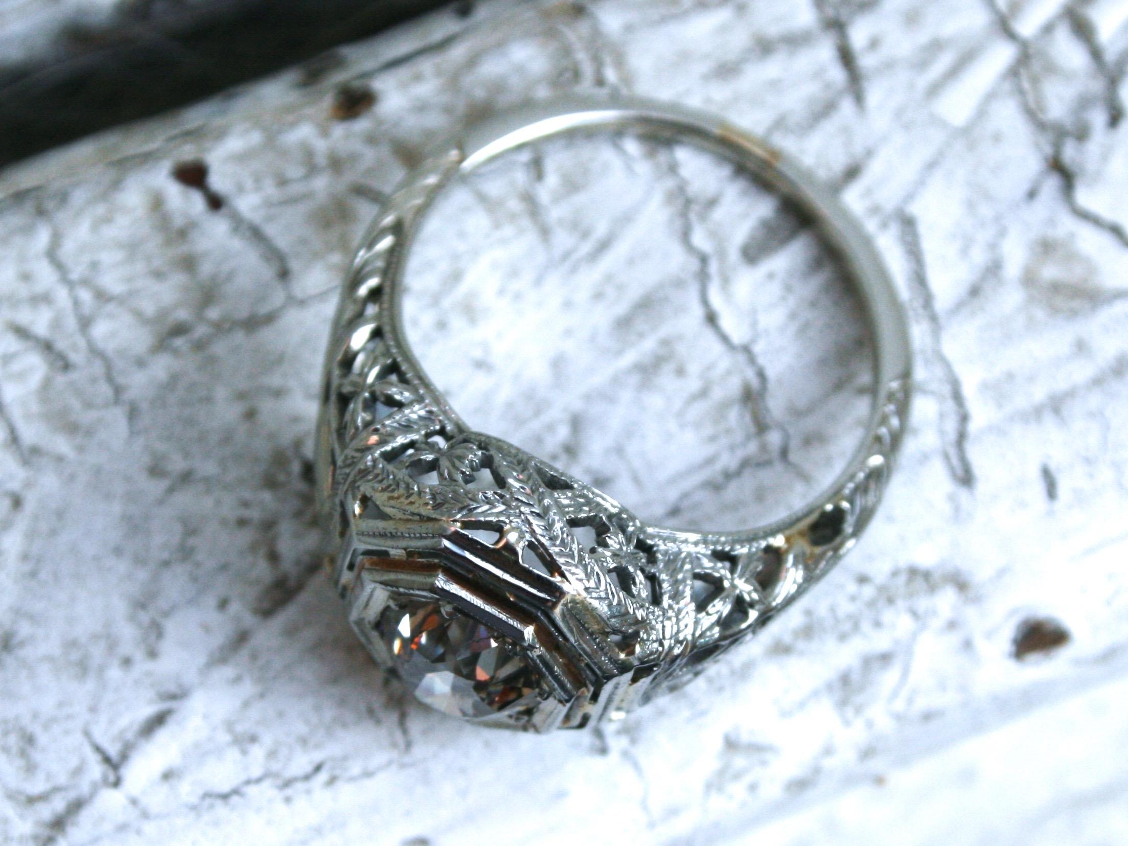 Old Mine Cut Vintage 18 Karat White Gold Diamond Engagement Ring, 1.25 Carat For Sale