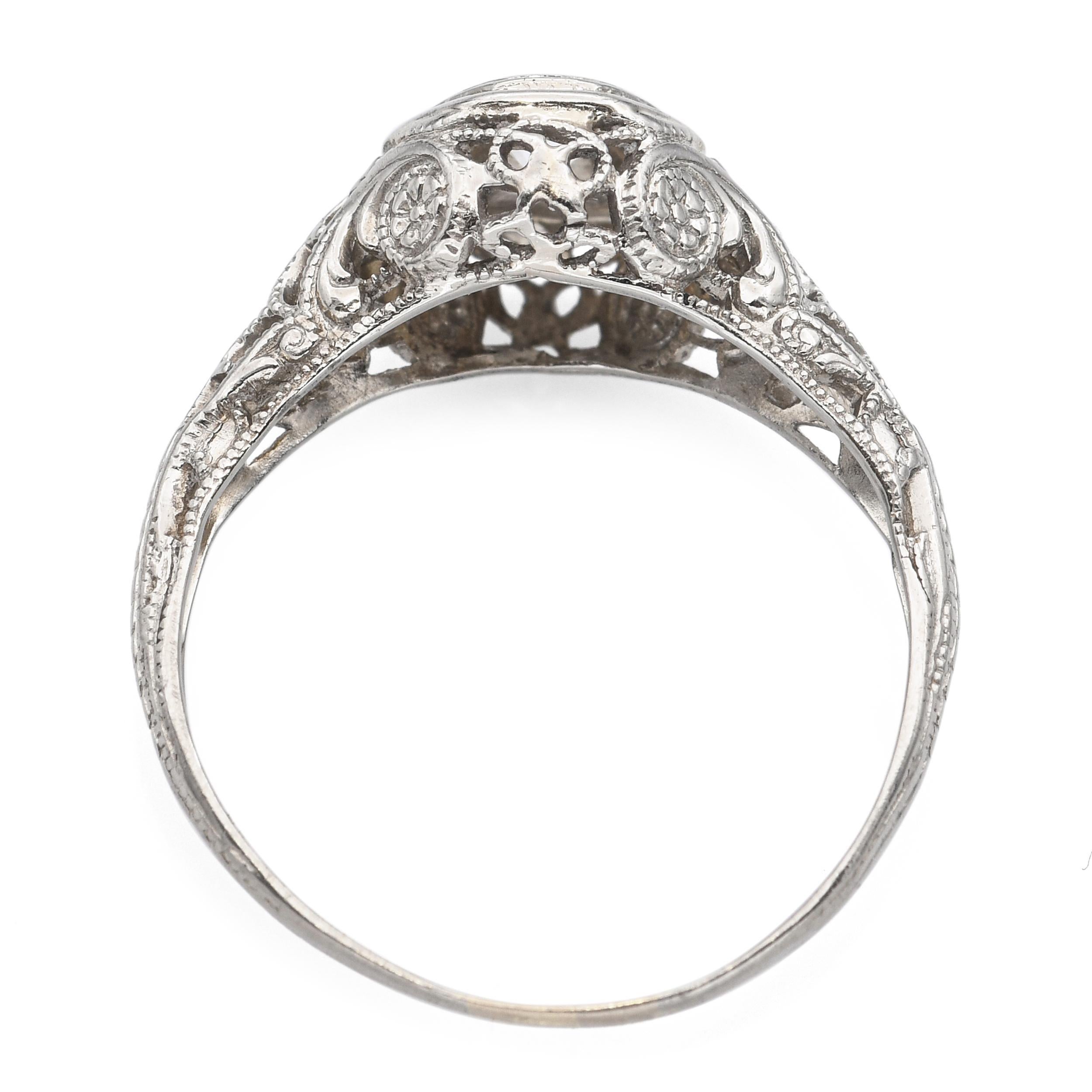 Anillo vintage de oro blanco de 18k con filigrana de diamantes en venta 1