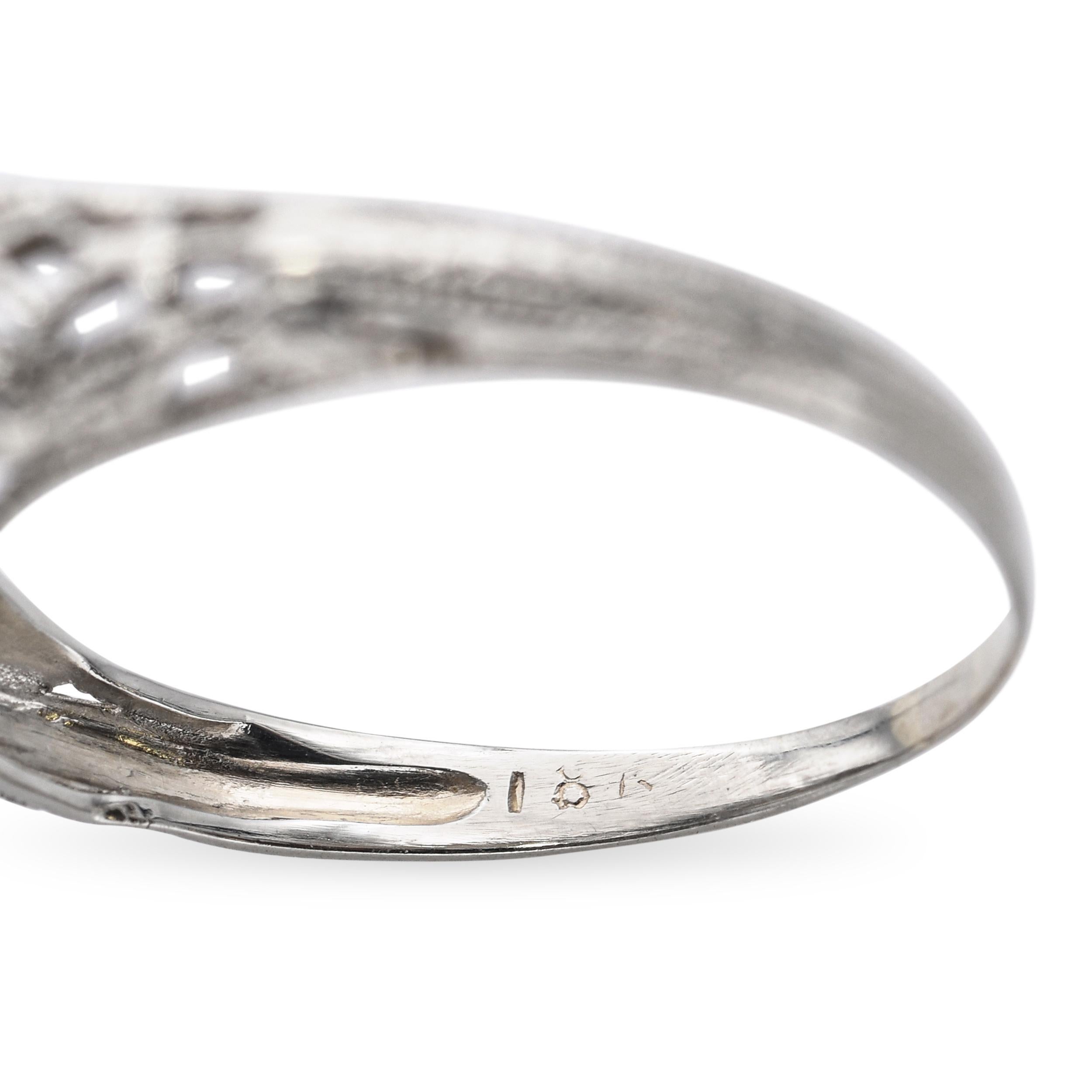 Anillo vintage de oro blanco de 18k con filigrana de diamantes en venta 2