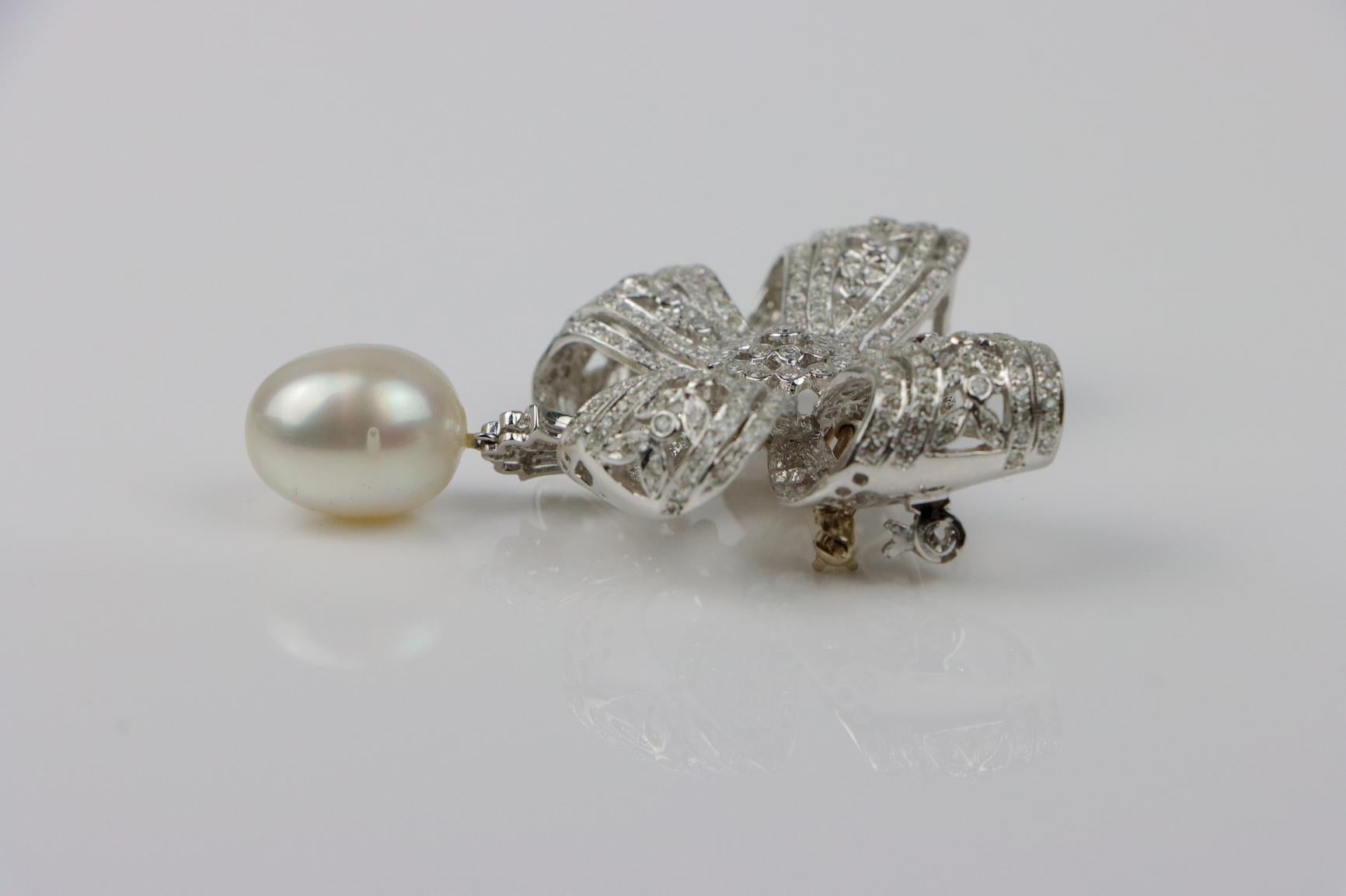 Vintage 18K White Gold Diamond Pearl Bow Tie Brooch Pin For Sale 1