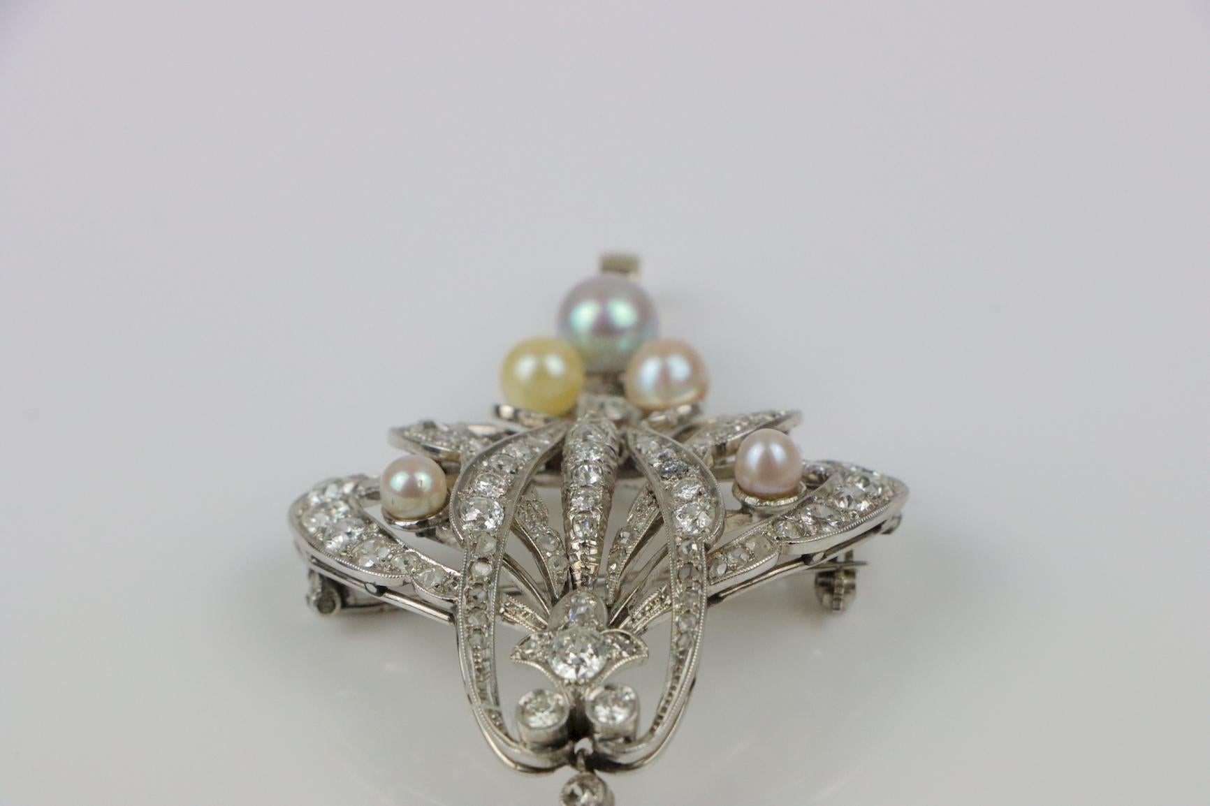 Donna Spilla vintage in oro bianco 18 carati con diamanti e perle in vendita
