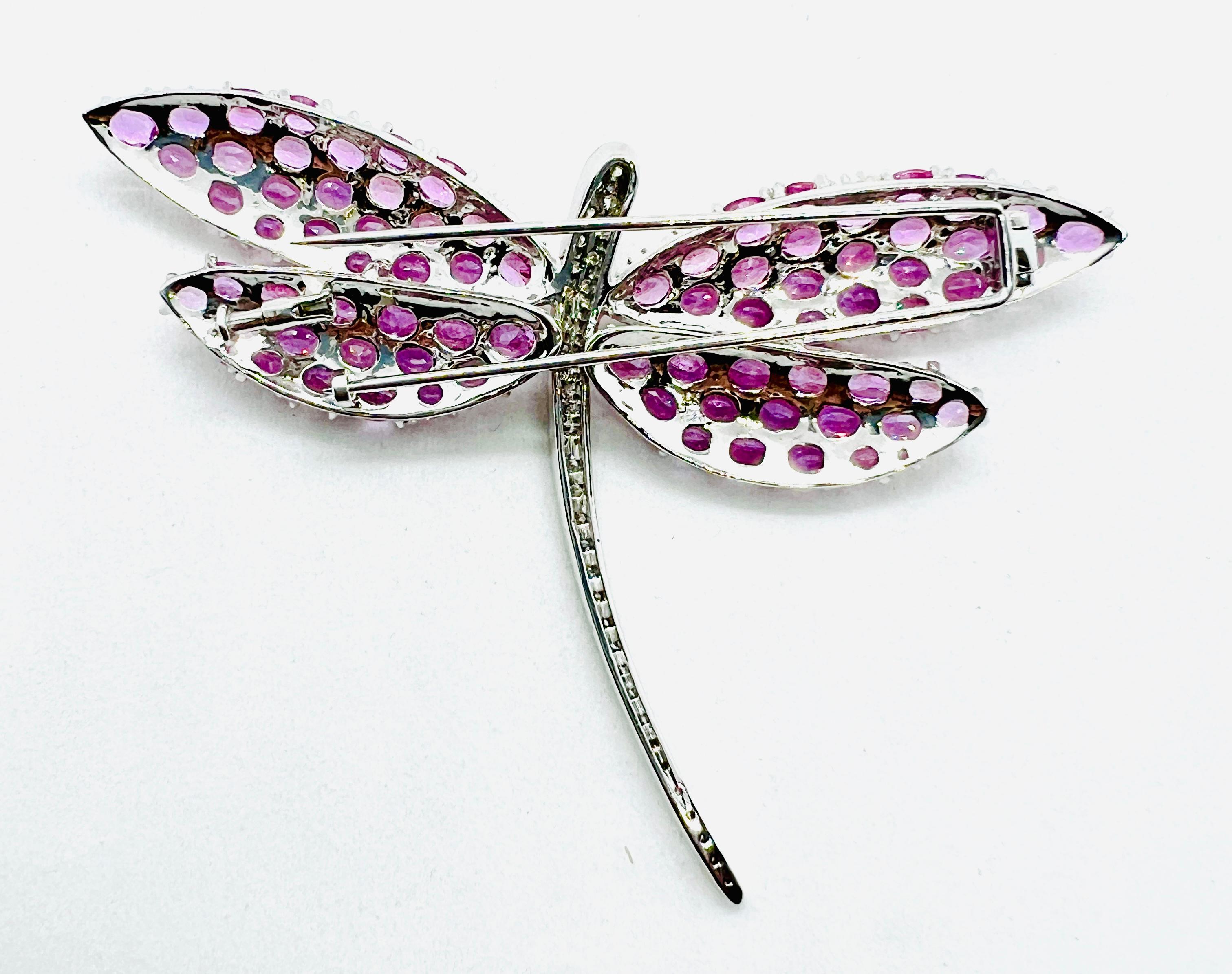 Vintage 18k White gold Diamond & Pink Sapphire Dragonfly Brooch For Sale 1