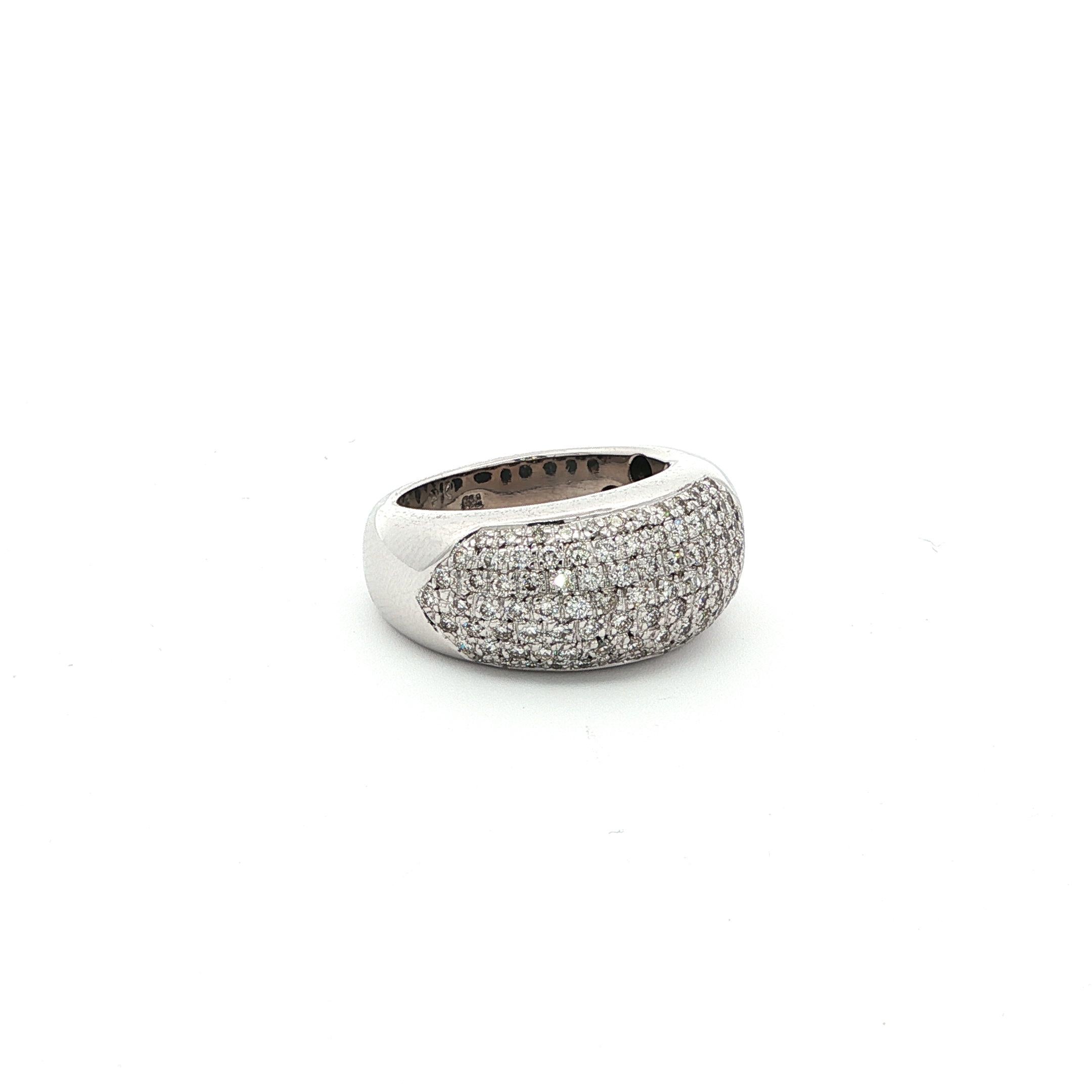 Round Cut Vintage 18K White Gold Diamond Ring, 1.5 Carat — European Elegance, Size 6 For Sale