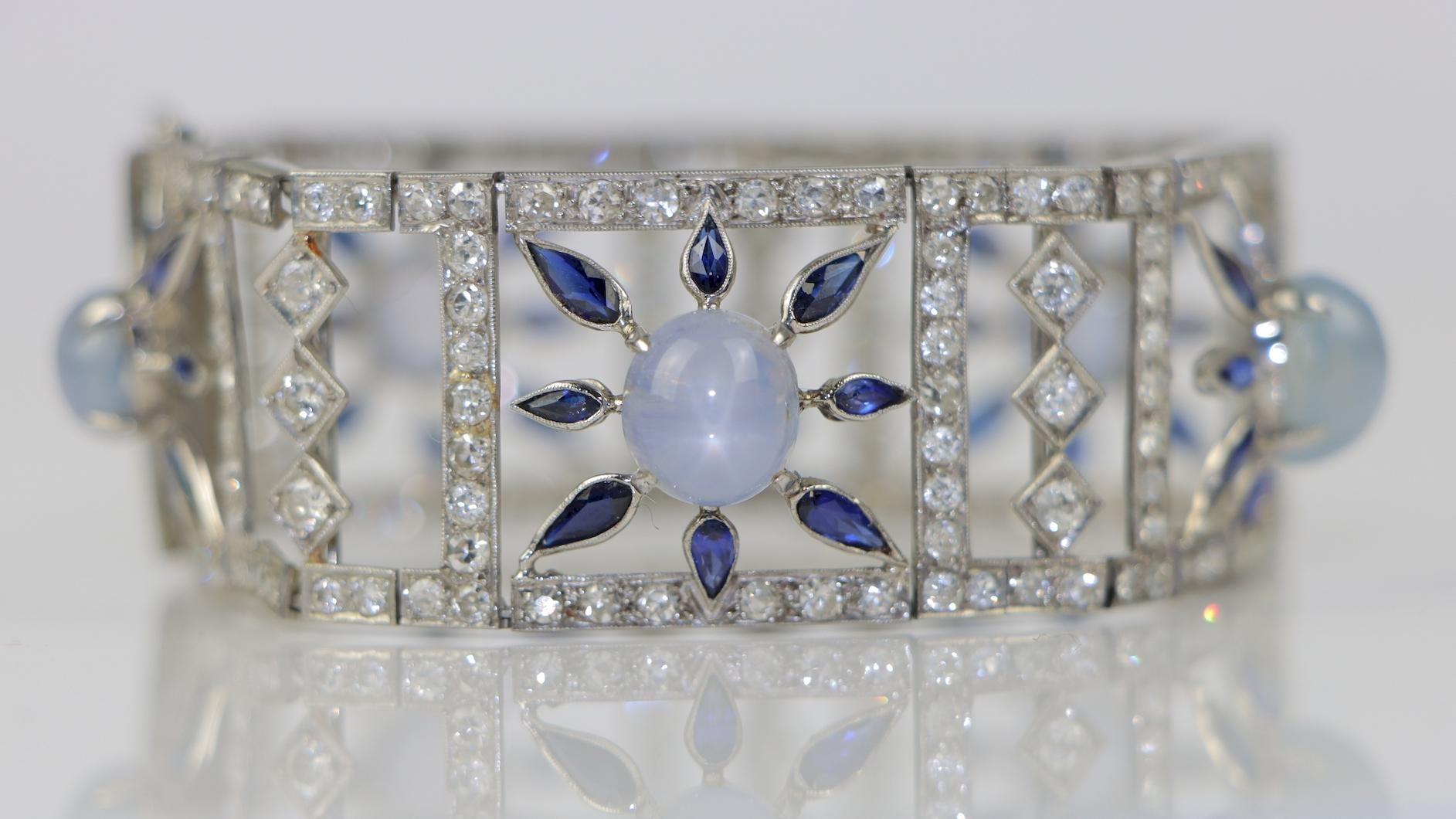 Vintage 18K White Gold Diamond Sapphire Star Sapphire Bracelet For Sale 2