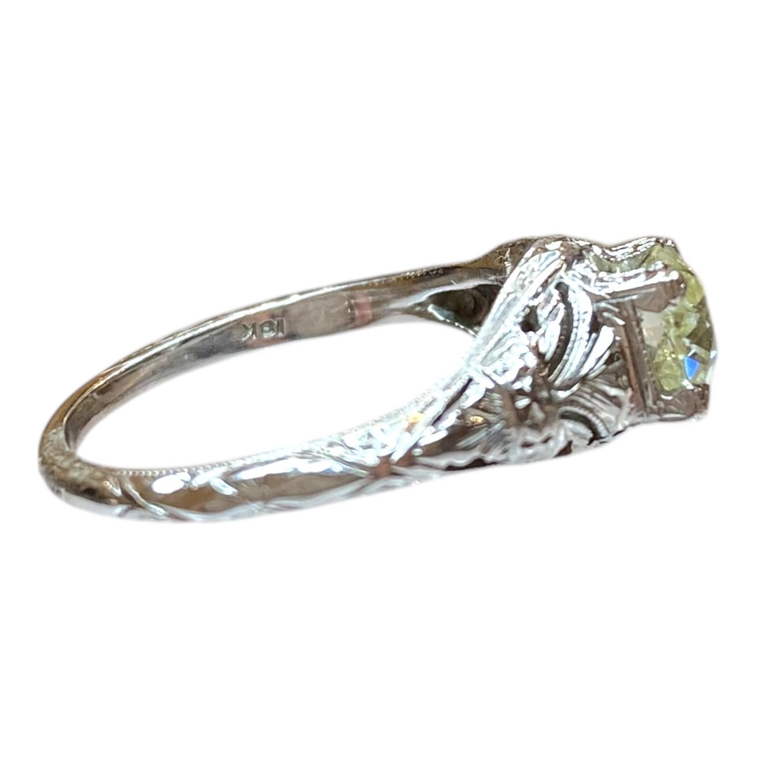 Vintage 18K White Gold Diamond Solitaire Ring In Good Condition For Sale In Henderson, NV