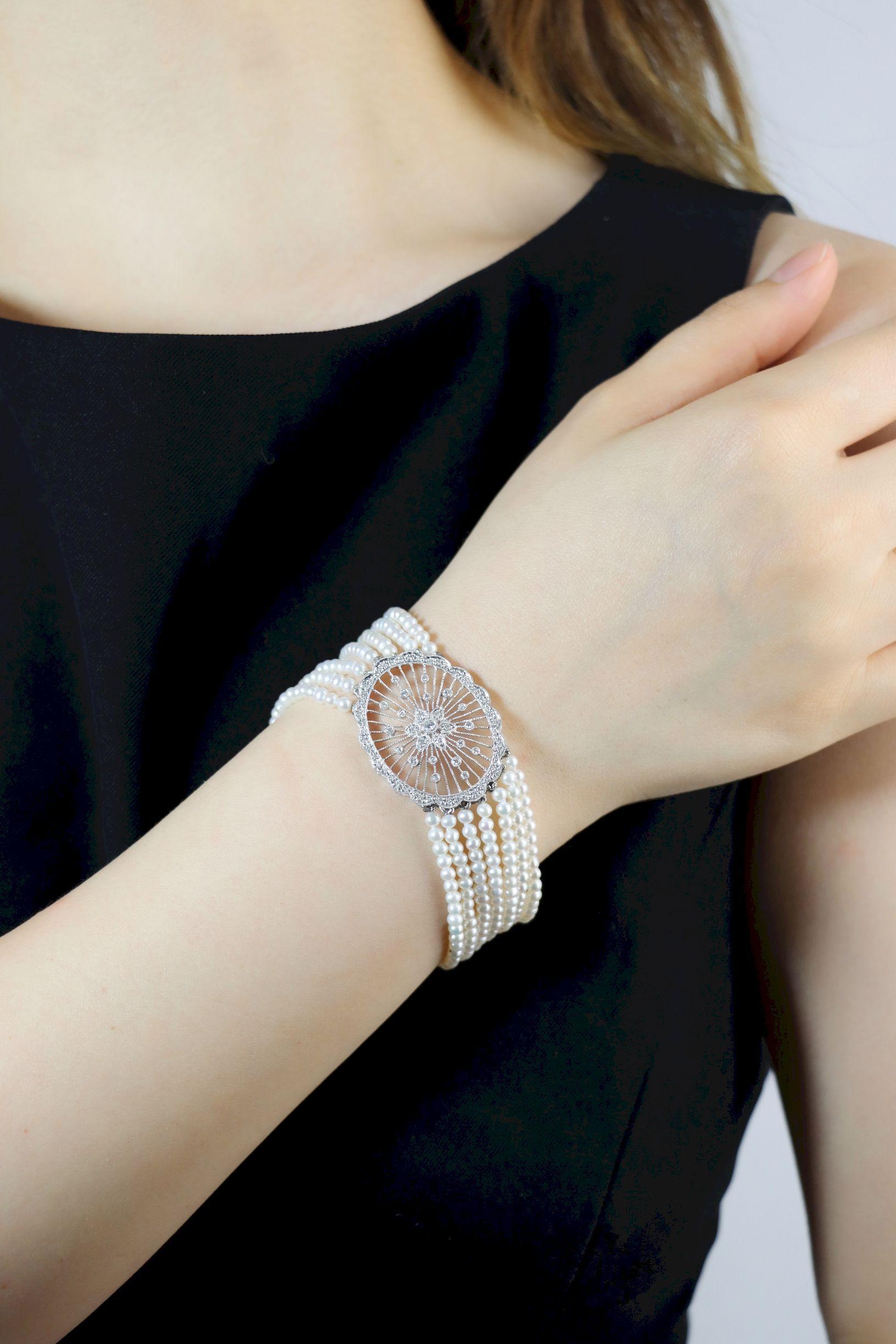 Vintage 18K Weißgold Diamanten Muti-Strand Perle Transformable Armband Choker (Brillantschliff) im Angebot