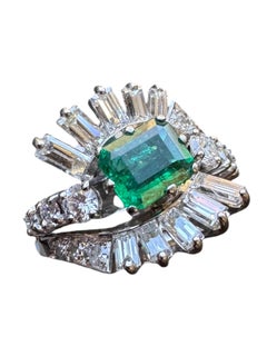 Vintage 18K White Gold Emerald Diamond Baguette Cocktail Ring