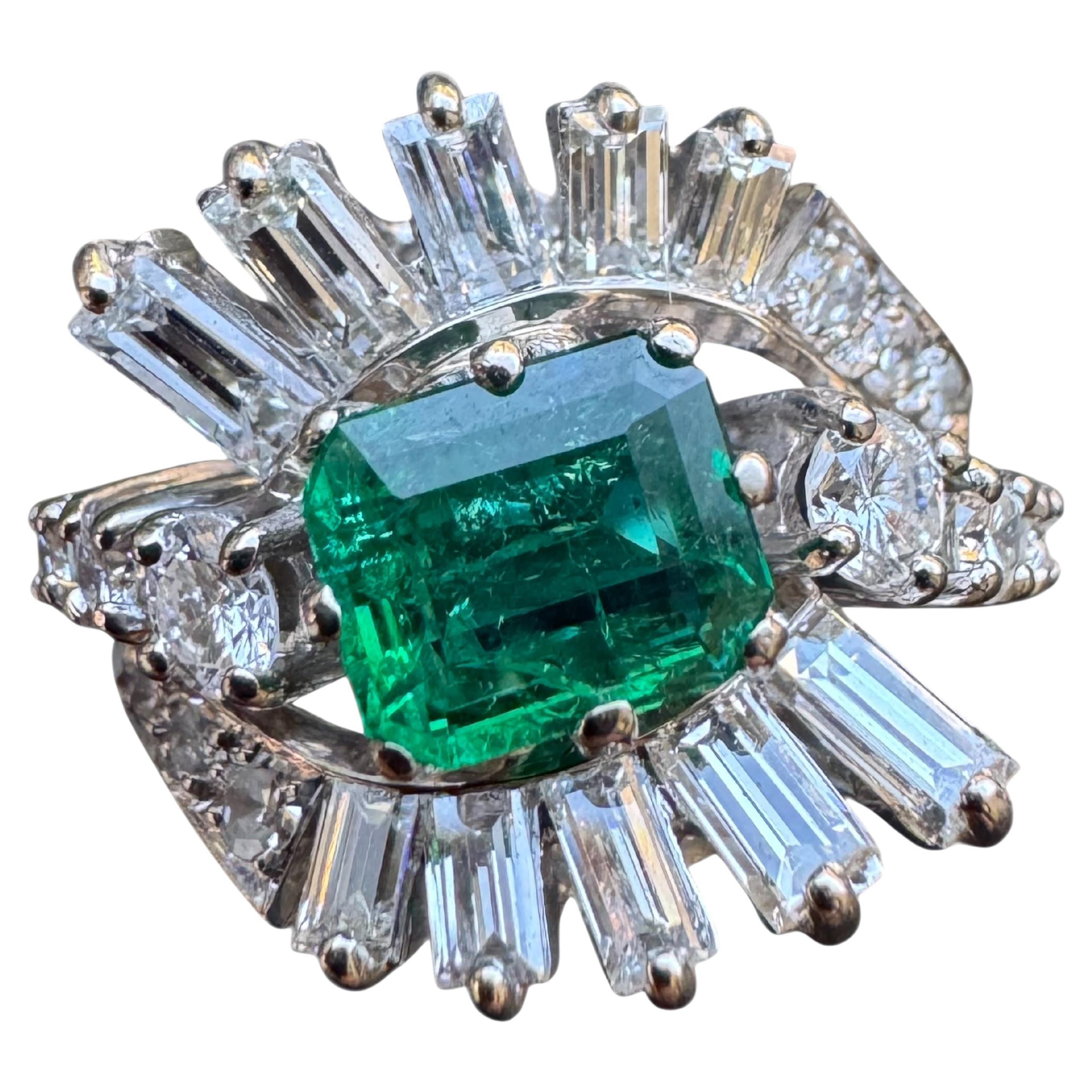 Vintage 18K White Gold Emerald Diamond Baguette Cocktail Ring For Sale