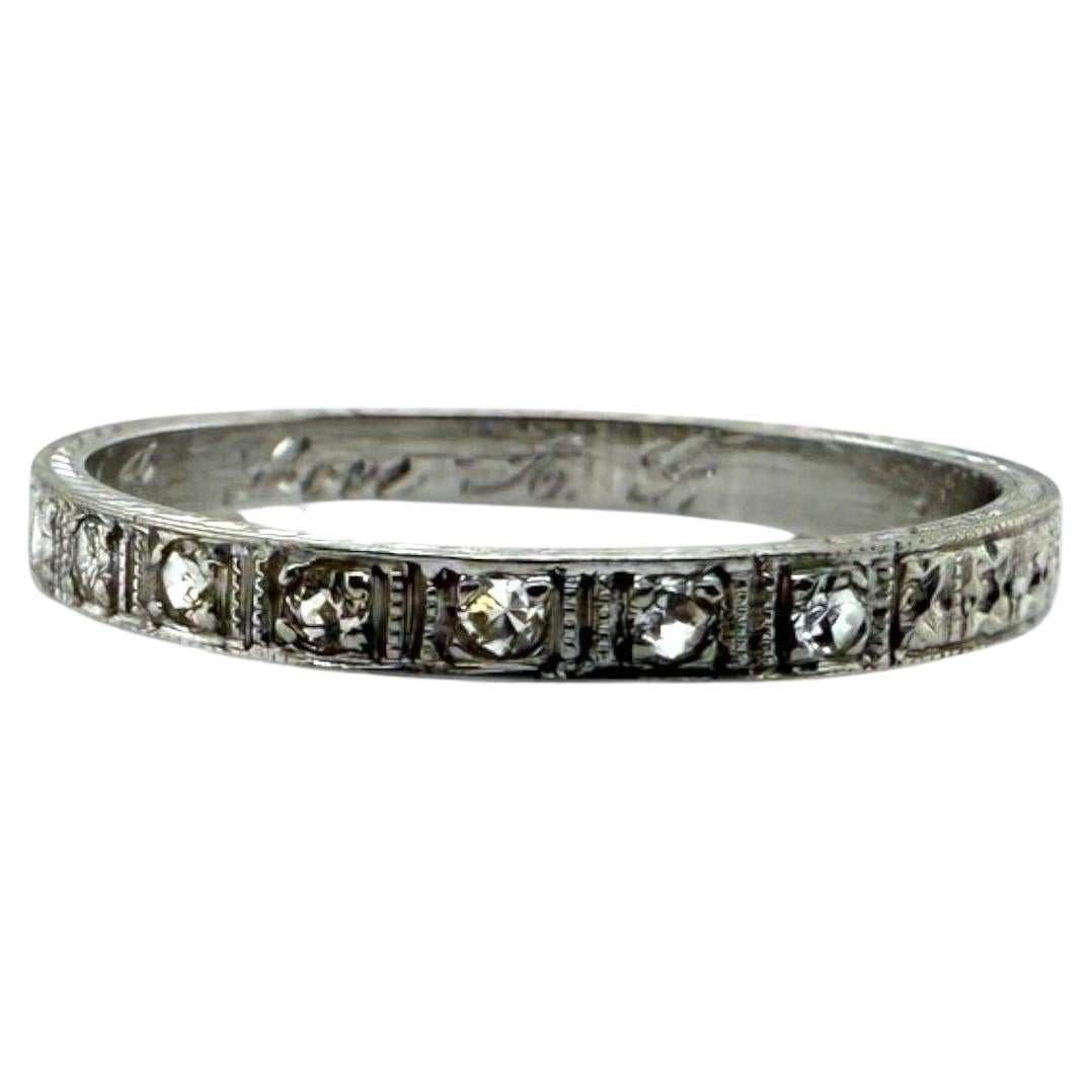 Vintage 18K White Gold Engraved Diamond Wedding Band