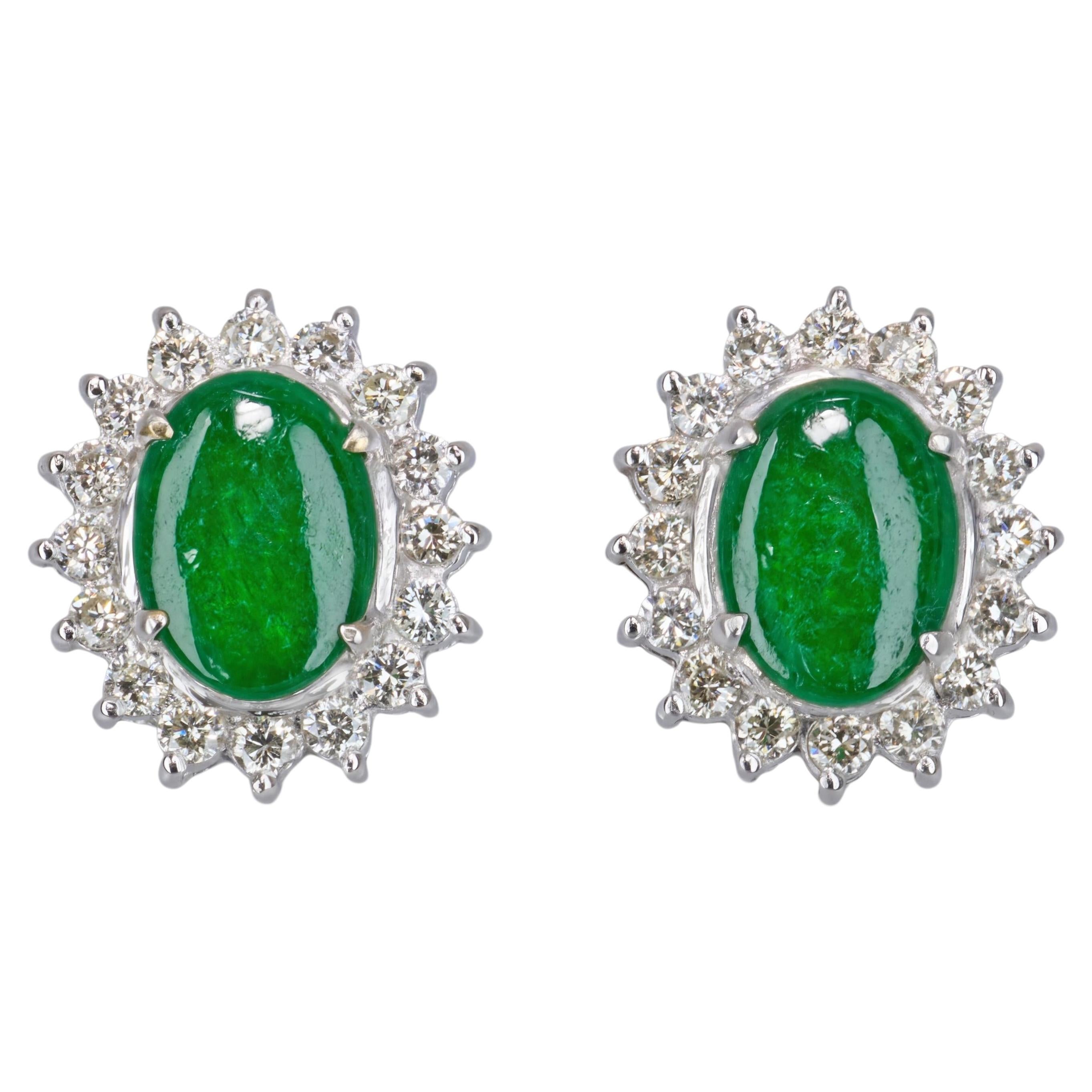 Orecchini vintage in oro bianco 18 carati con giadaite verde e diamanti