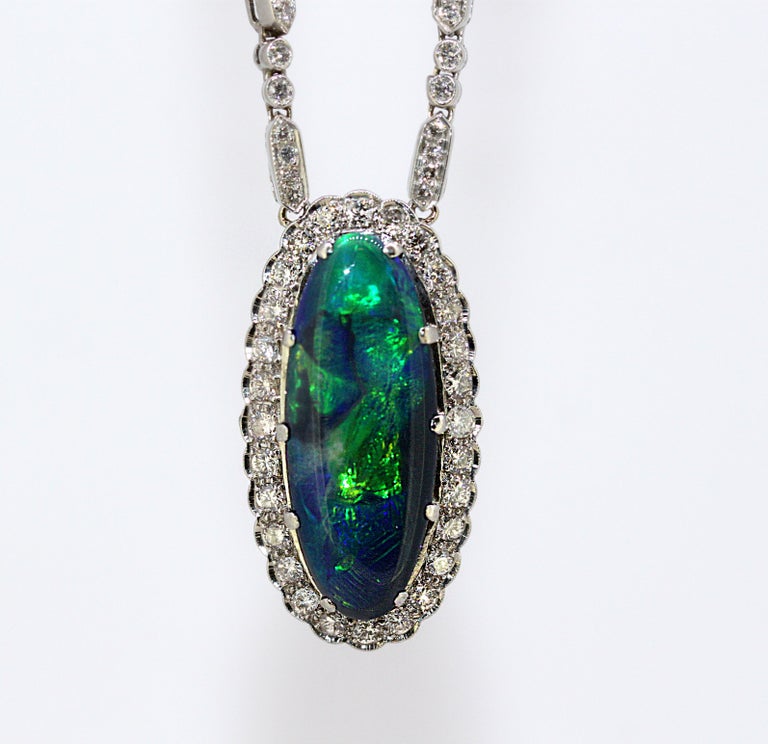 Vintage 18 Karat White Gold Ladies Necklace with Natural Black Opal and