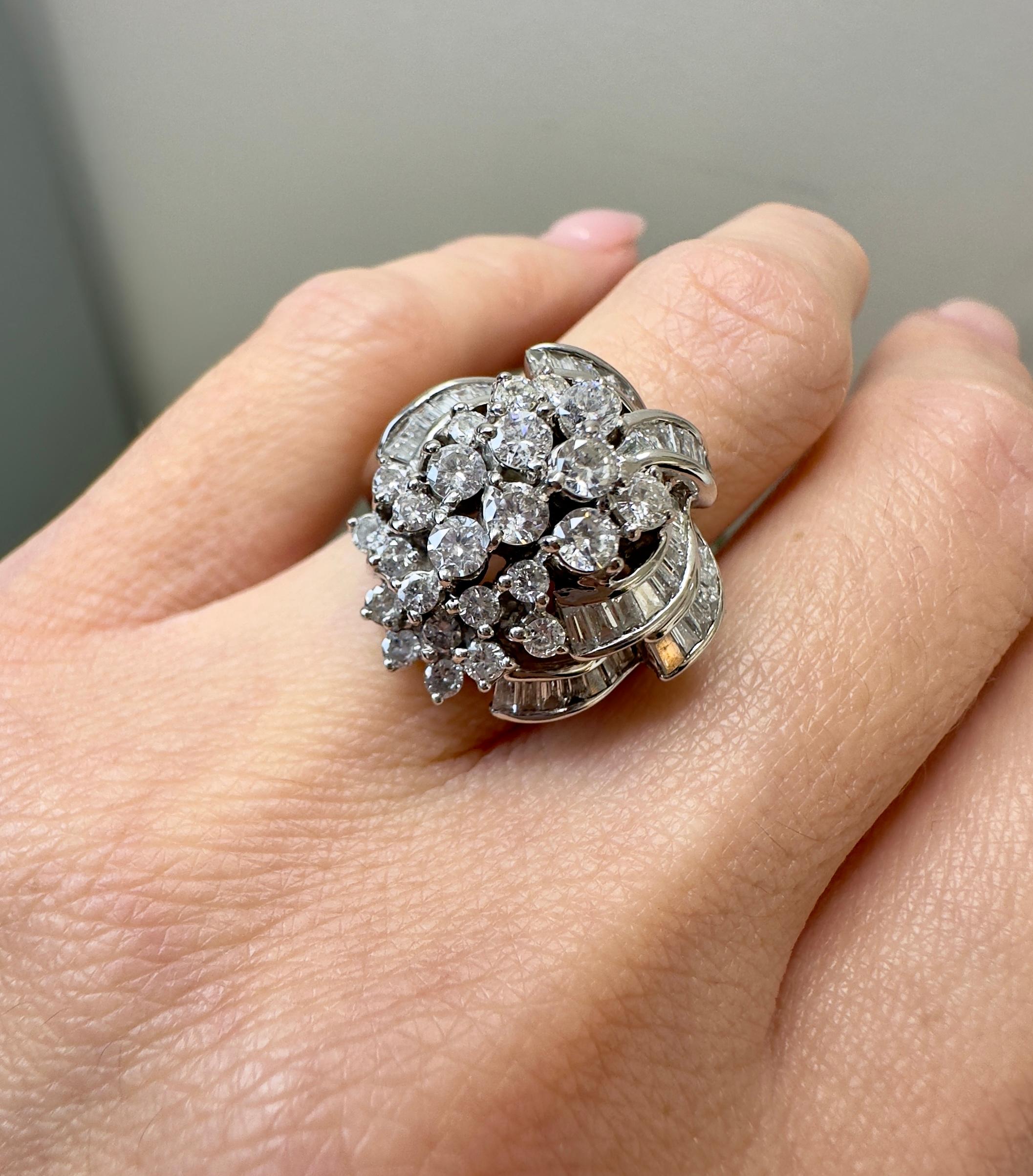 Vintage 18k White Gold Multi-Shape Diamond Cocktail Ring 1.5 Carat Total In Good Condition For Sale In Houston, TX