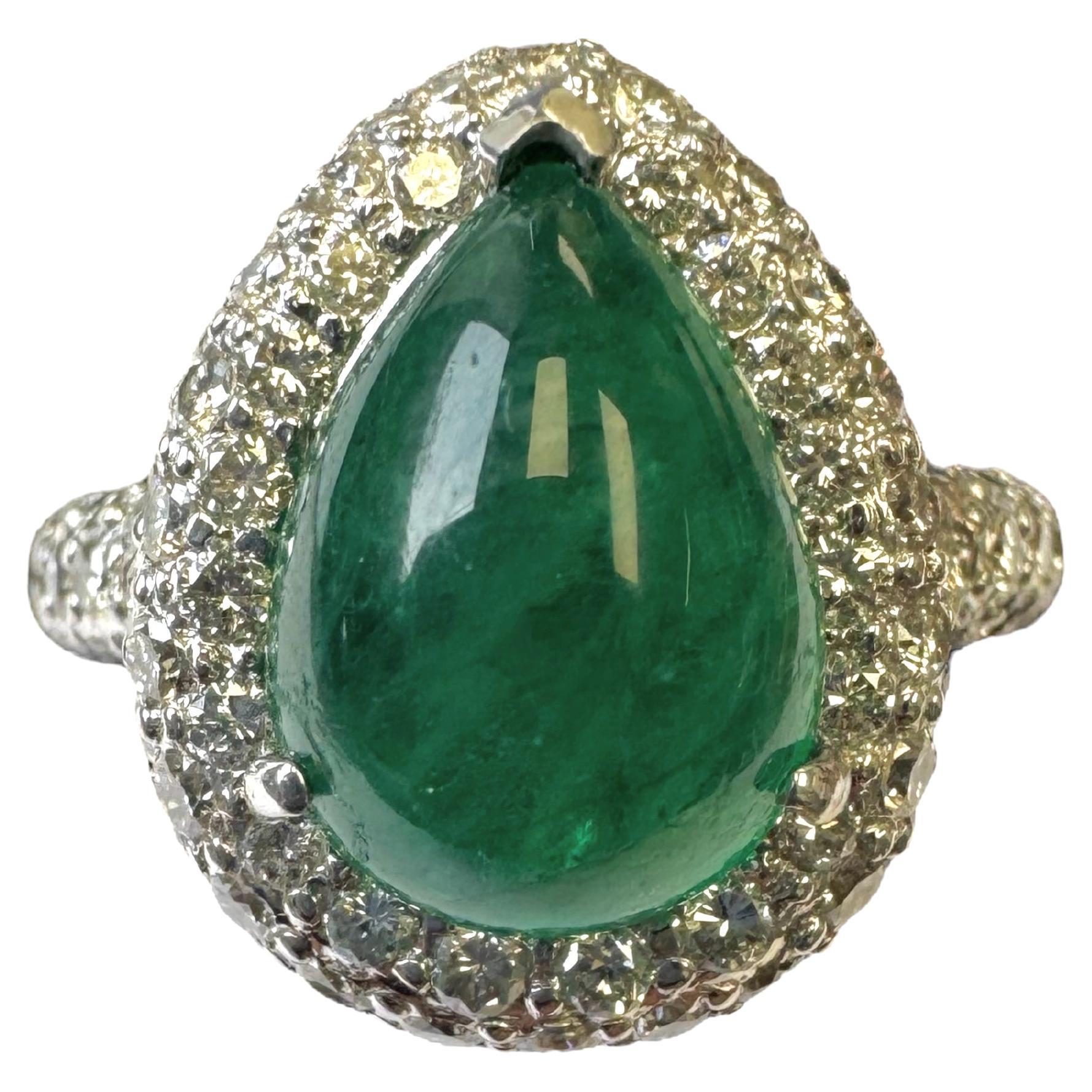 Vintage 18K White Gold Pear-Shaped Cabochon Emerald and Diamond Cocktail Ring For Sale