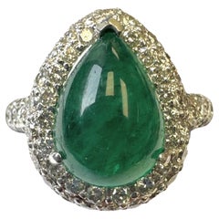 Vintage 18K White Gold Pear-Shaped Cabochon Emerald and Diamond Cocktail Ring