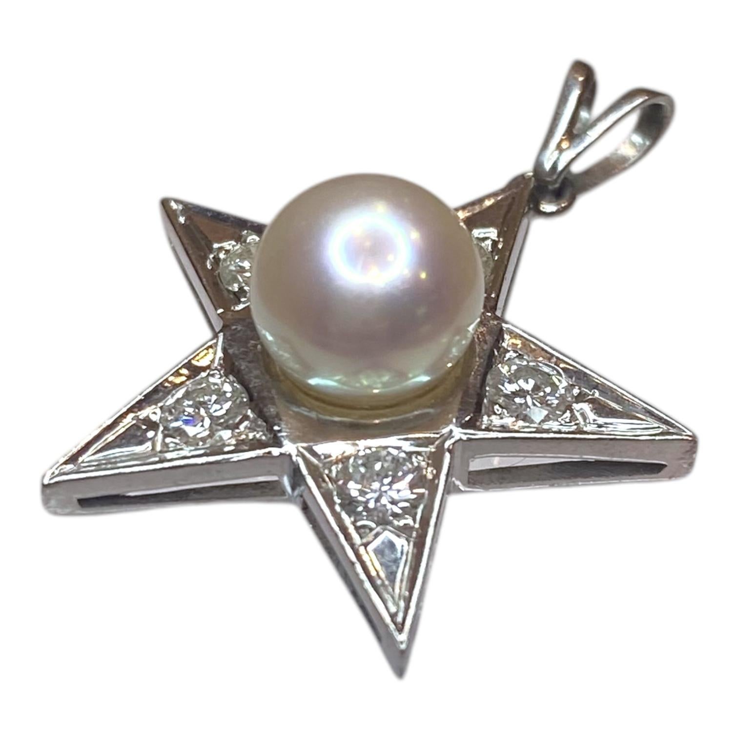 Brilliant Cut Vintage 18K White Gold Pearl & Diamond Star Pendant For Sale