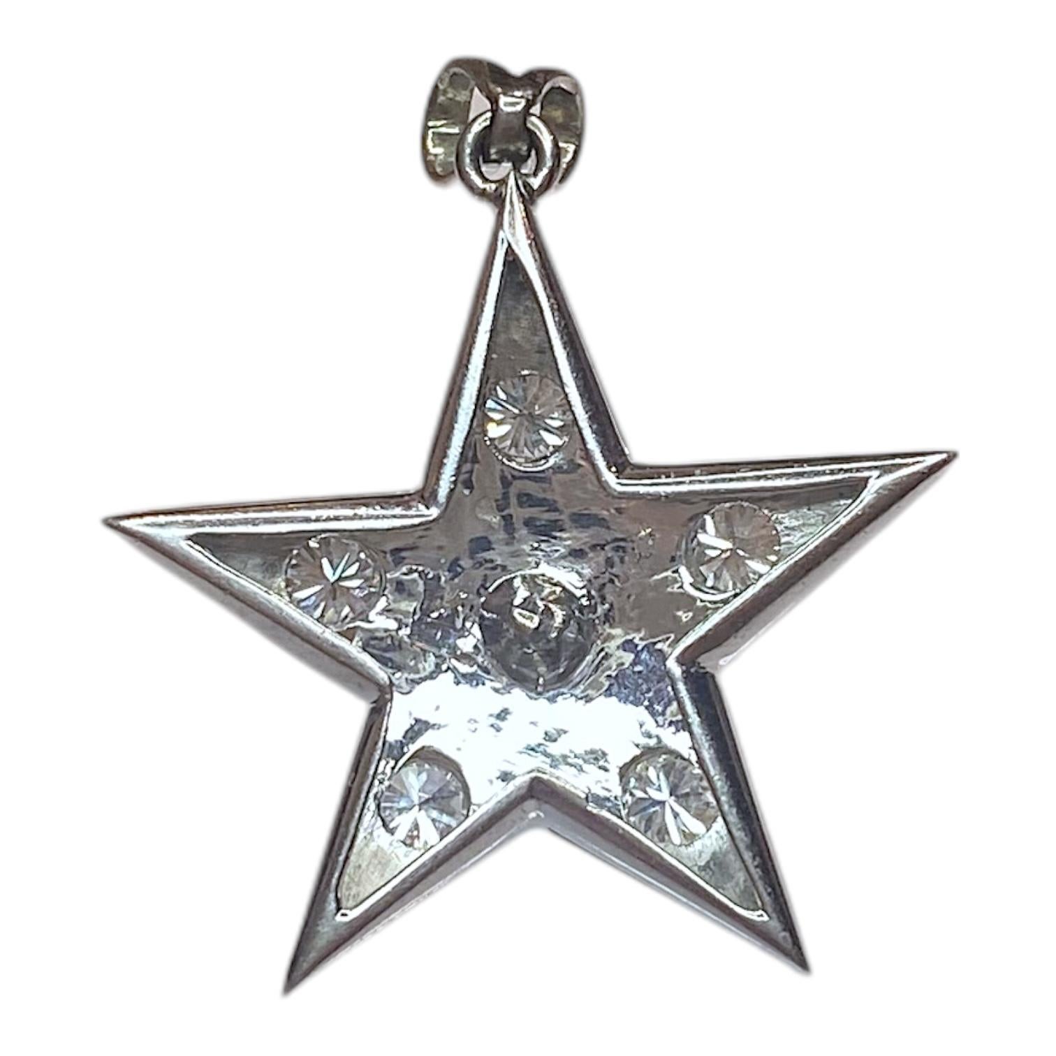 Vintage 18K White Gold Pearl & Diamond Star Pendant In Good Condition For Sale In Henderson, NV