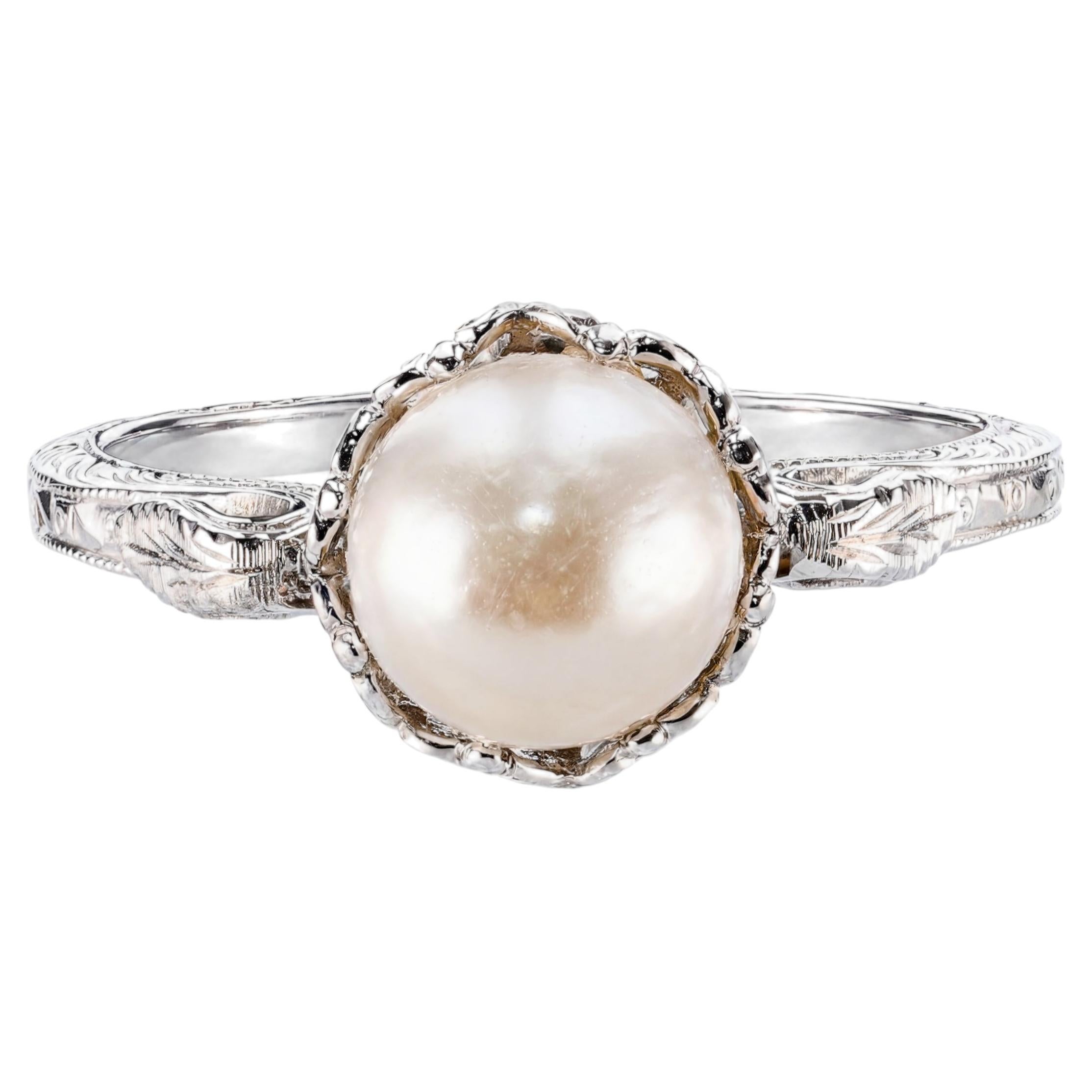 Vintage 18k White Gold Pearl Ornate Scrollwork Ring