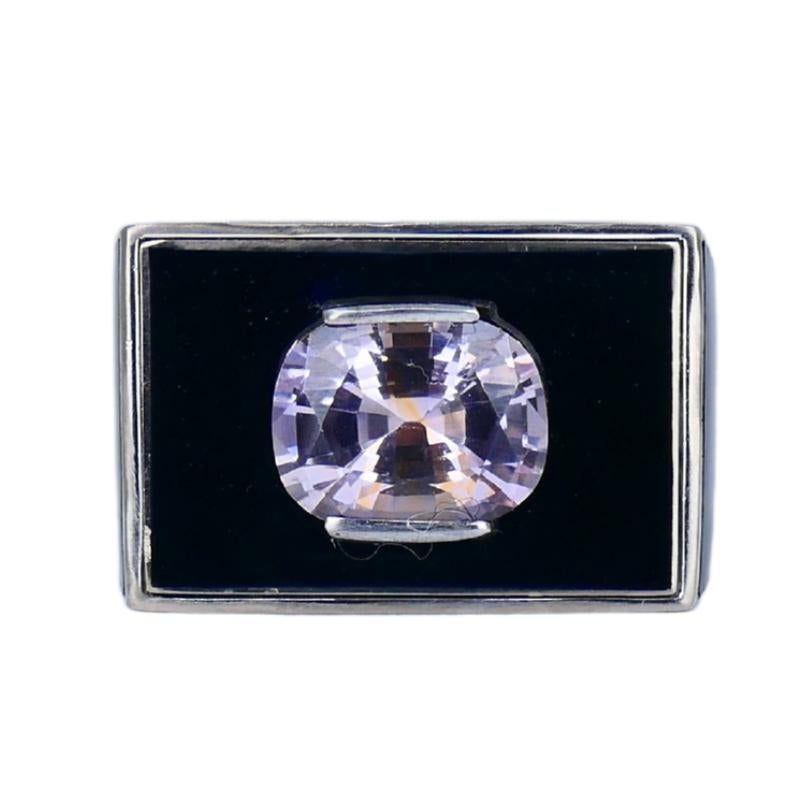 Vintage 18k White Gold Pink Sapphire Black Enamel Ring im Zustand „Gut“ im Angebot in Beverly Hills, CA