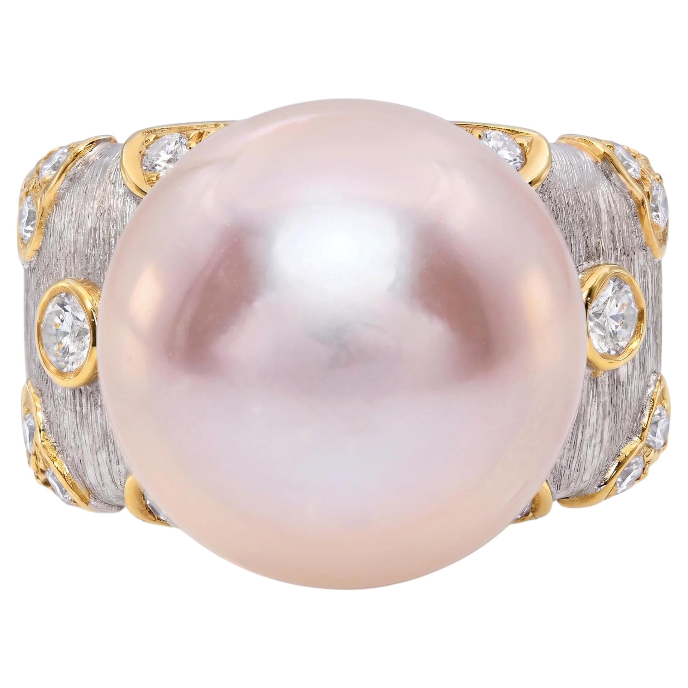 Bague vintage en or blanc 18 carats, avec une perle rose des mers du Sud et des diamants