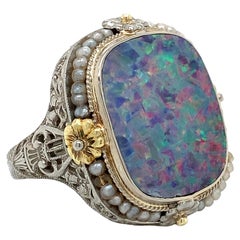 Vintage 18K White Gold Ring with a Black Opal