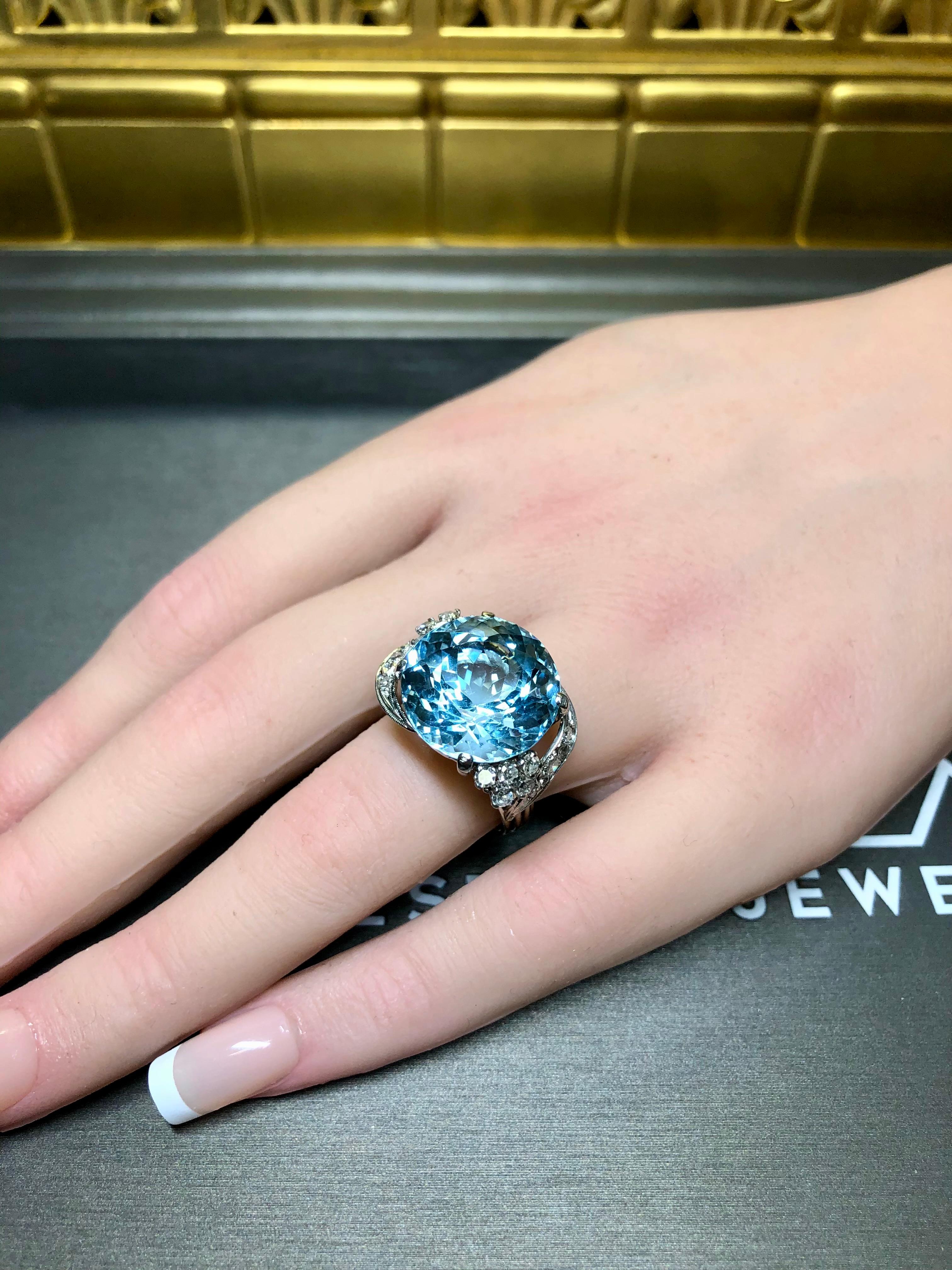 Vintage 18K White Gold Round Aquamarine Diamond Cocktail Ring 15.67cttw Sz 6.75 For Sale 2