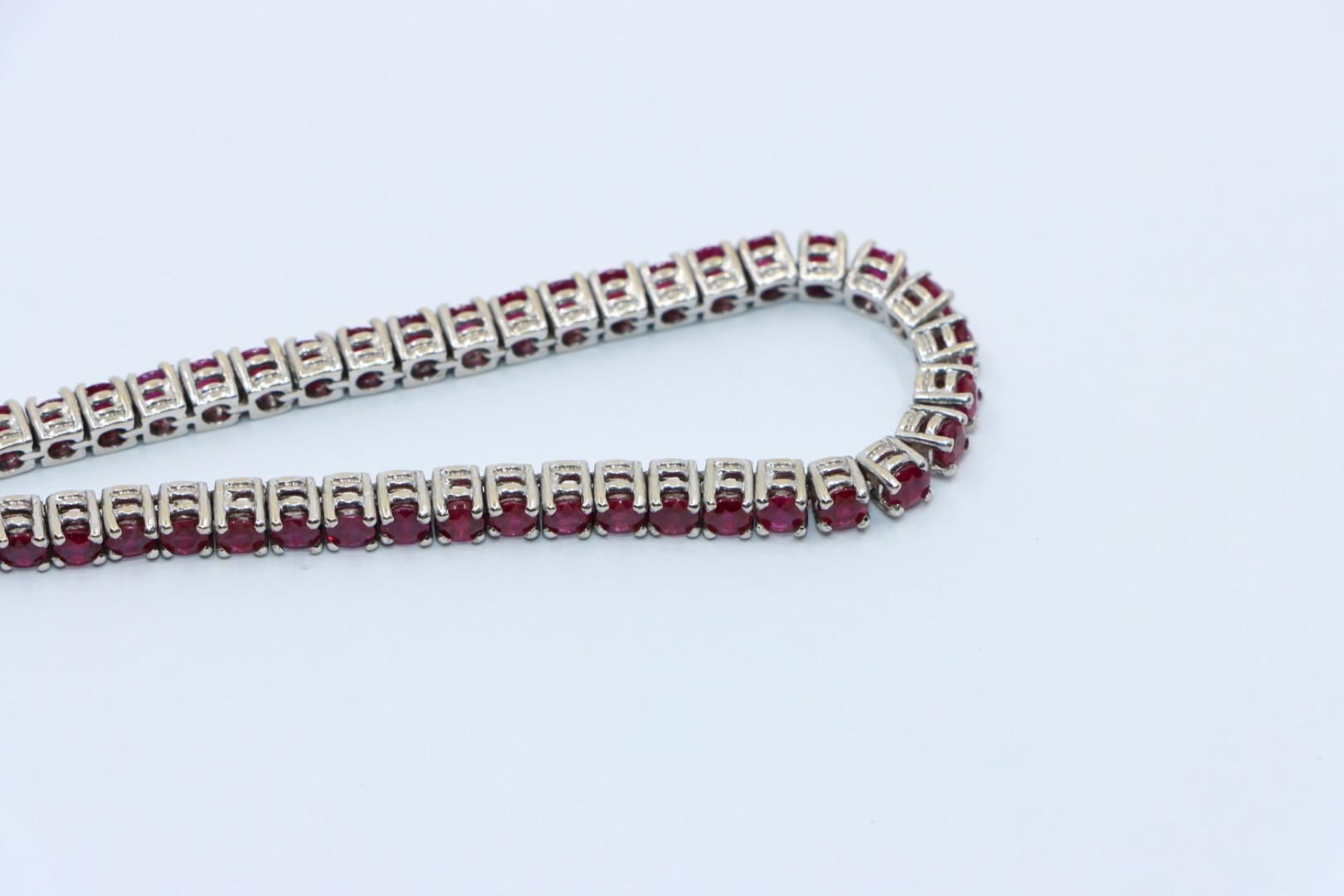 Bracelet Vintage en or blanc 18K avec rubis en vente 7