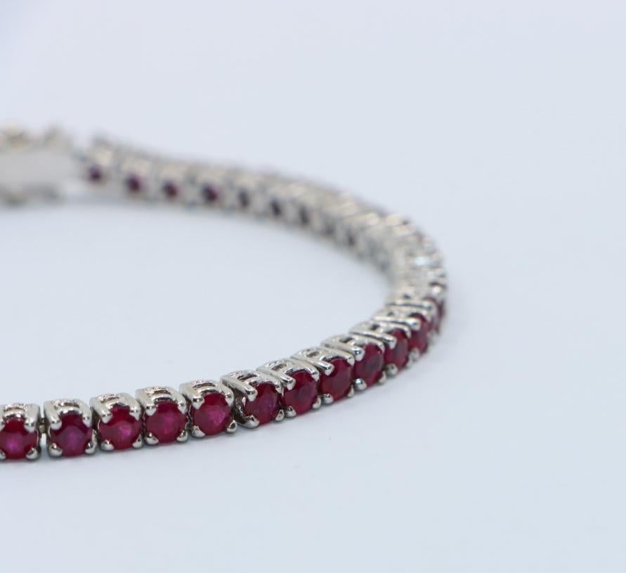 Bracelet Vintage en or blanc 18K avec rubis Unisexe en vente