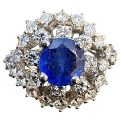 Vintage 18K White Gold Sapphire and Diamond Cluster Ring