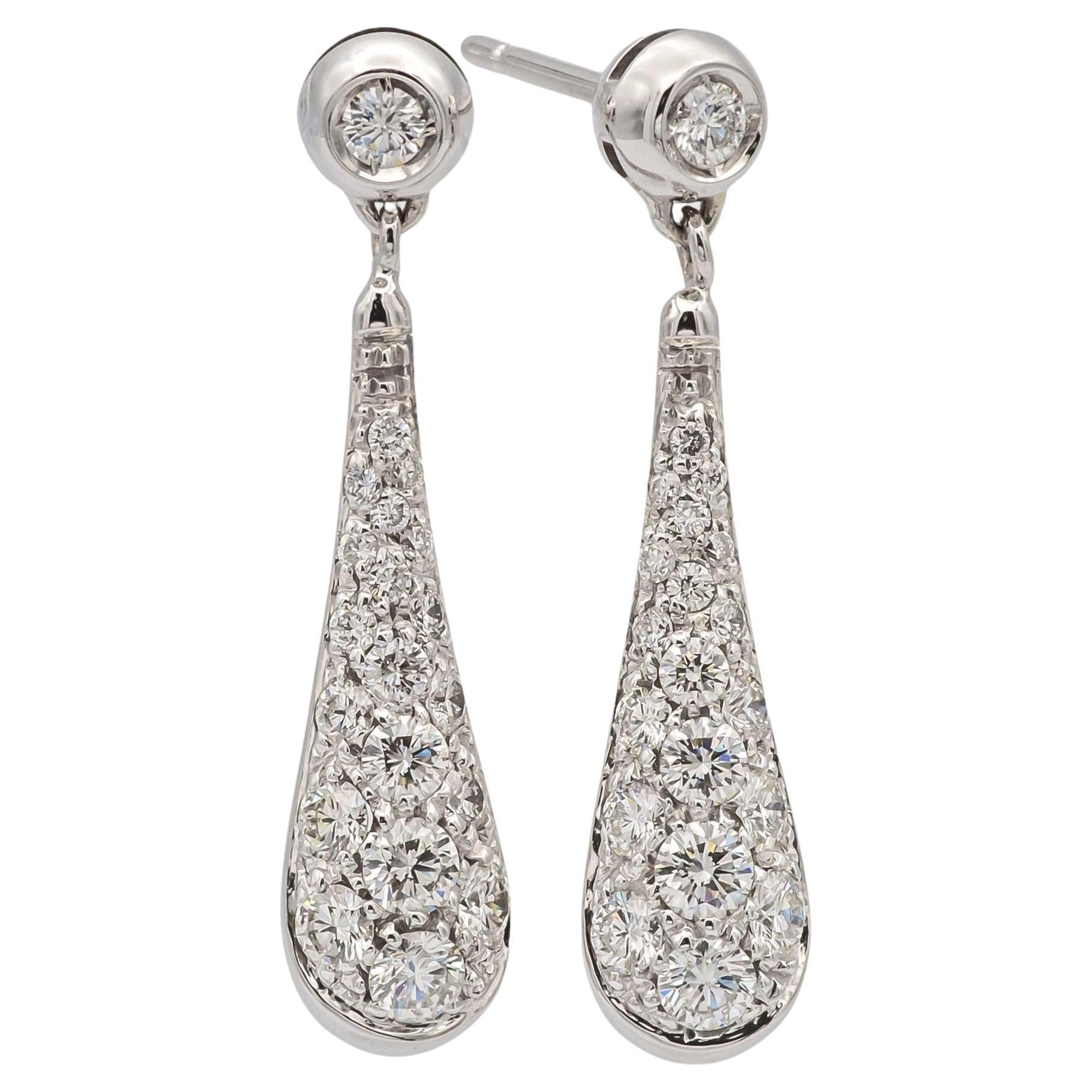 Orecchini a goccia pendenti in oro bianco 18K con pavé di diamanti 1,25 tcw. G VS in vendita