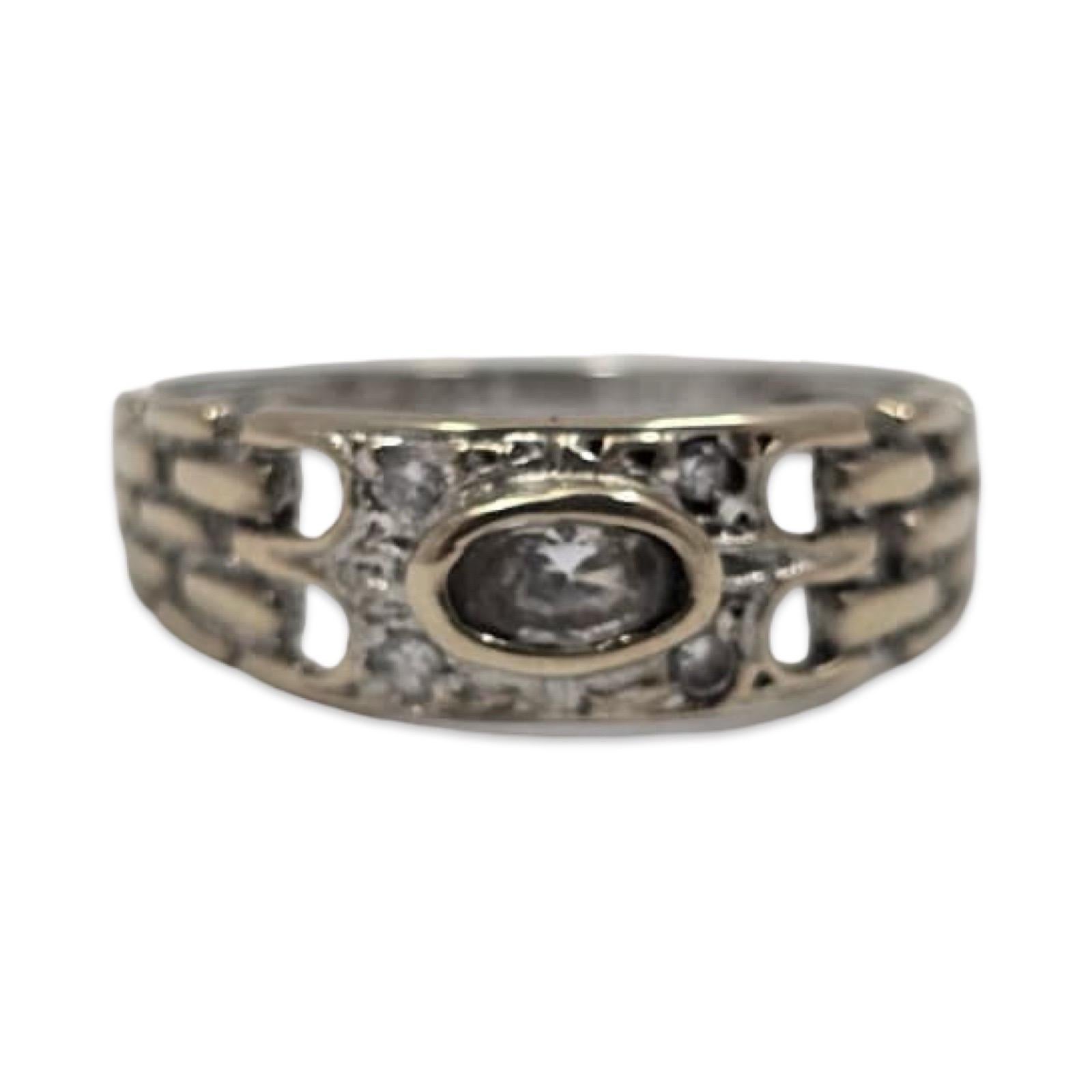 Oval Cut Vintage 18K White Gold Woven Band Ring w/ Oval Rock Crystal & Accents For Sale