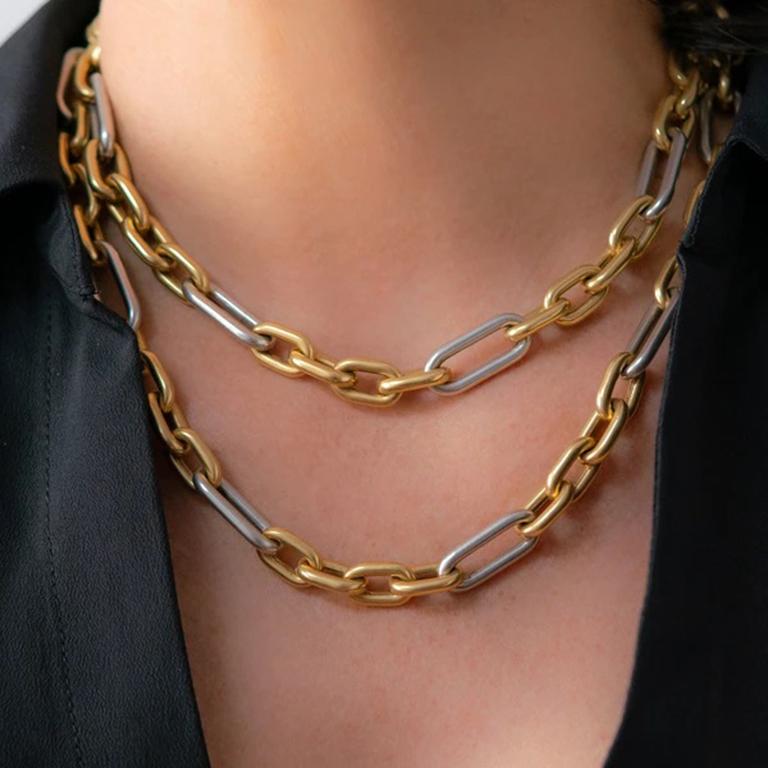 white and yellow gold chain