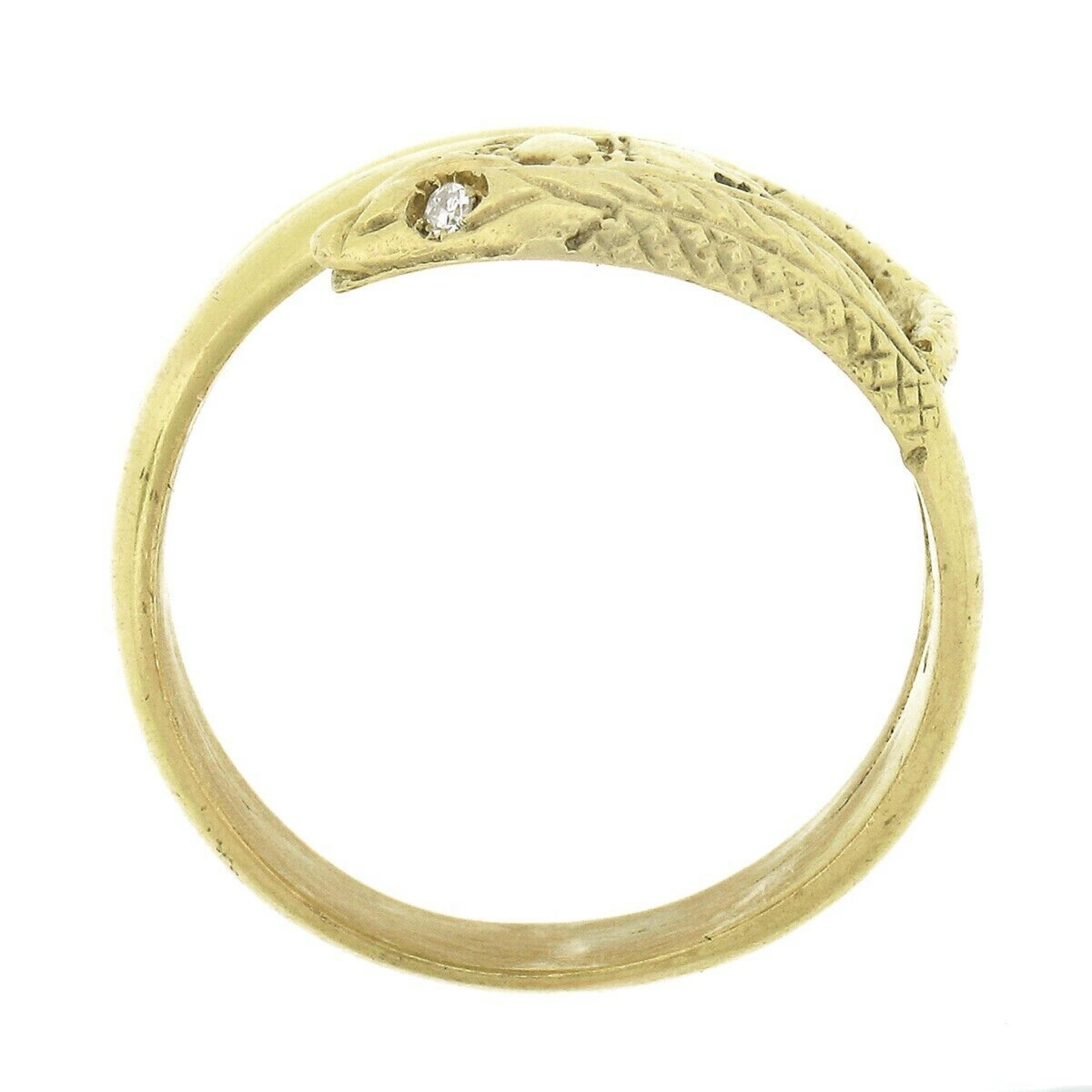 Vintage 18k Yellow Gold 0.04ct Diamond Textured Coiled Snake Wrap Wide Band Ring For Sale 1